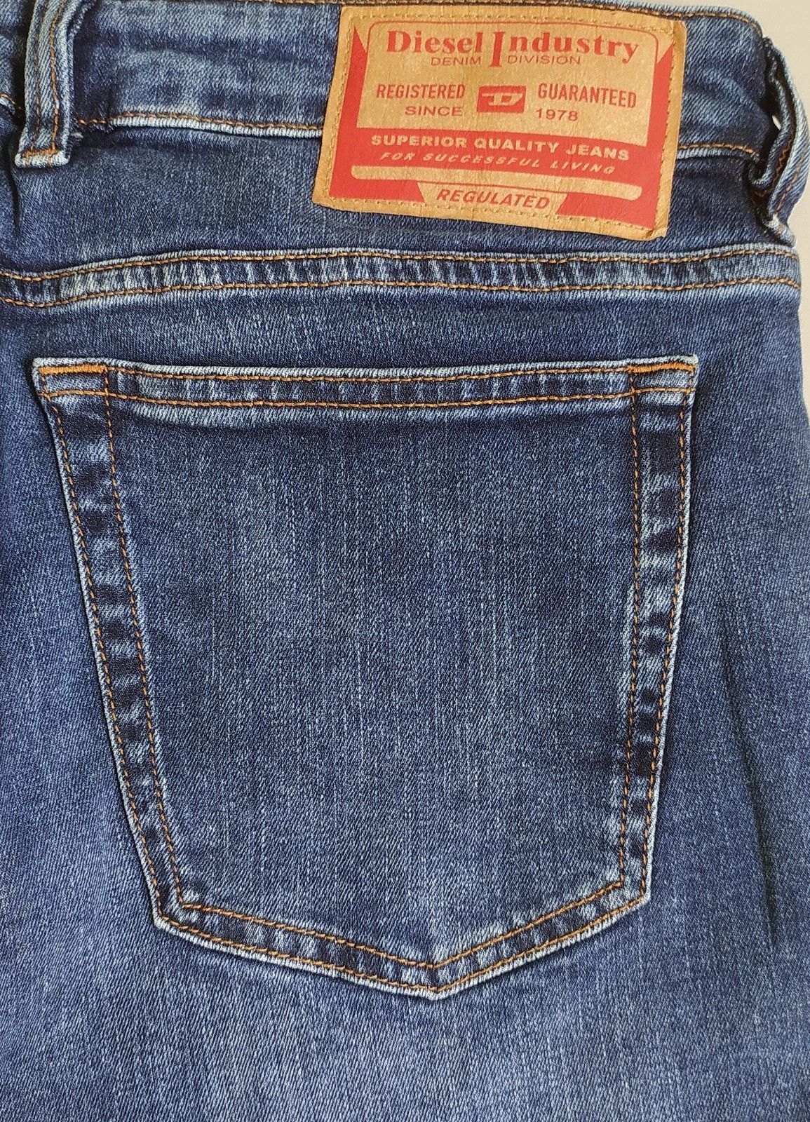 Diesel Diesel 1979 SLEENKER-R L.32 MENS JEANS T/9743 Size US 32 / EU 48 - 10 Thumbnail