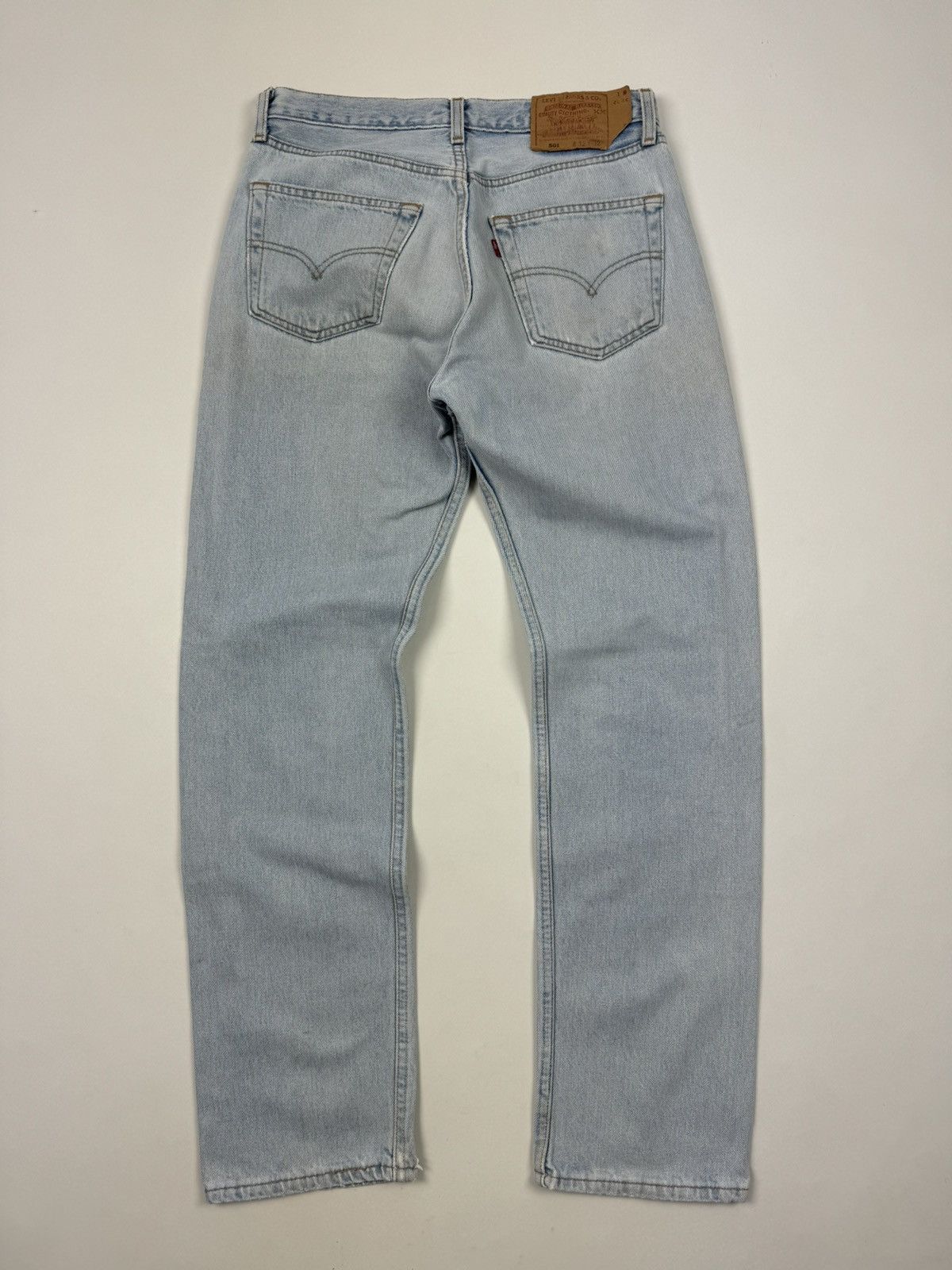 Levi's 1990's Vintage Levi's 501 USA Washed Distressed Blue Button Size US 32 / EU 48 - 5 Thumbnail