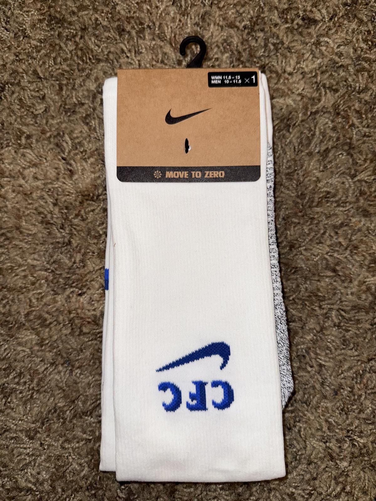 Nike Nike Men’s Chelsea 2025-26 Home Vapor Strike Knee-High Socks Sample Size ONE SIZE - 1 Thumbnail