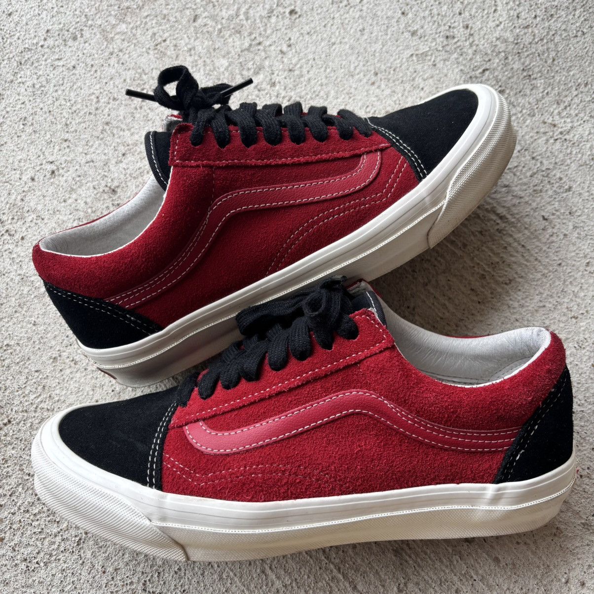 Vans Vault OG LX Old Skool Red Chili Pepper Black Suede Size 9 Size US 9 / EU 42 - 1 Thumbnail