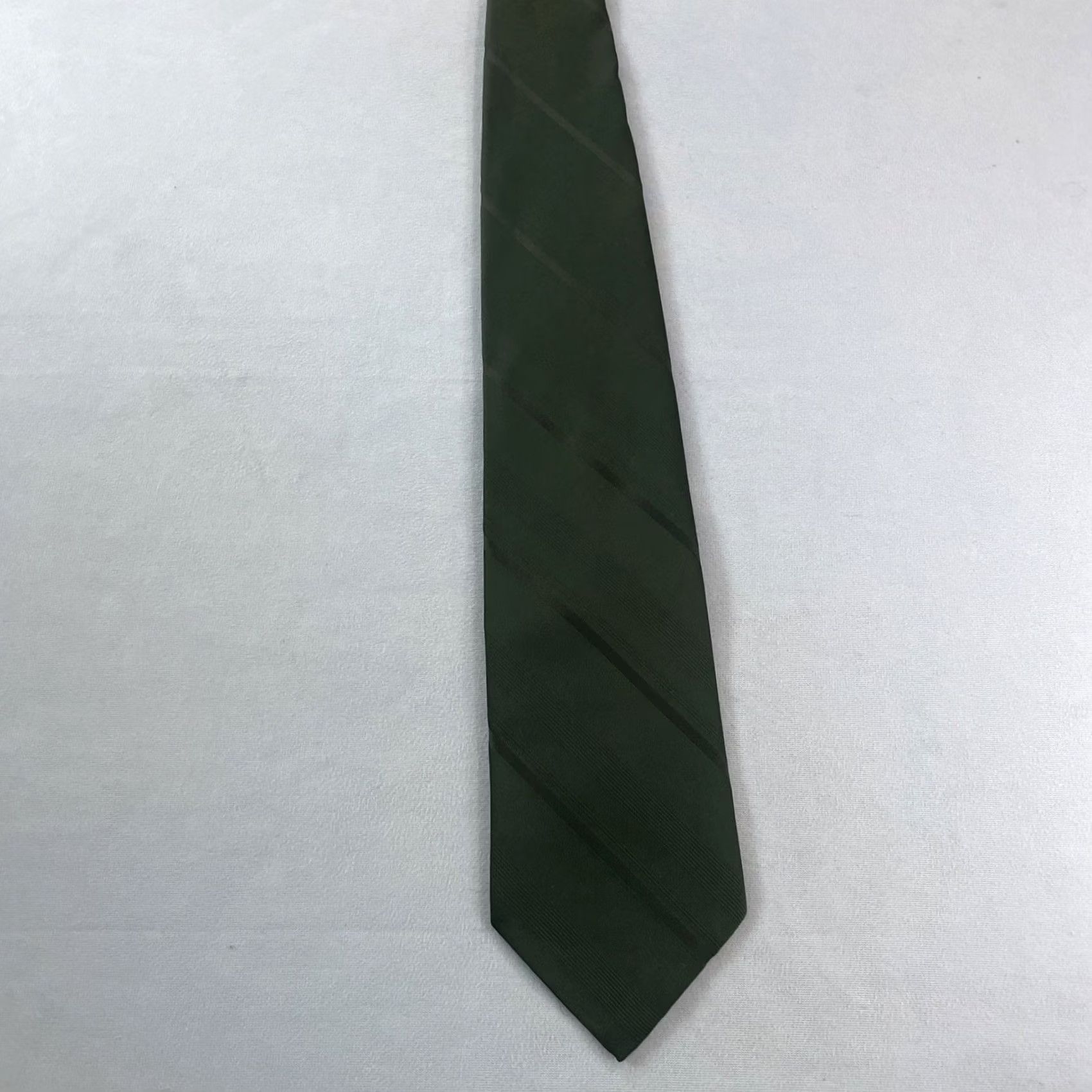 Vintage VINTAGE The White House Necktie Silk Tie Solid Green Repp Stripe Capsule 4x56 Men Tie Size ONE SIZE - 3 Thumbnail