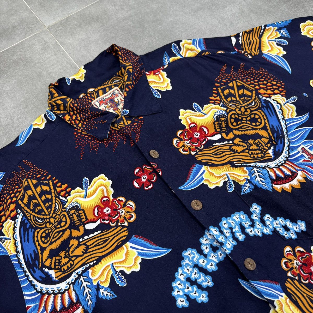 Mambo Vintage Mambo Hawaiian Shirt Tribal Surf Print Short Sleeve Size US L / EU 52-54 / 3 - 6 Thumbnail