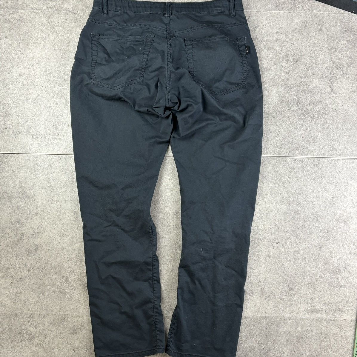 Nike Black nike slim fit athletic pants Size US 32 / EU 48 - 2 Thumbnail