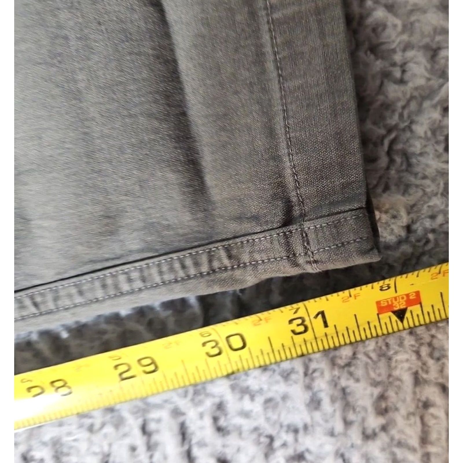 Lululemon Lululemon ABC Pants Mens 31 (33x32) Grey Sage Mid Rise Performance Adult Size US 31 - 6 Thumbnail
