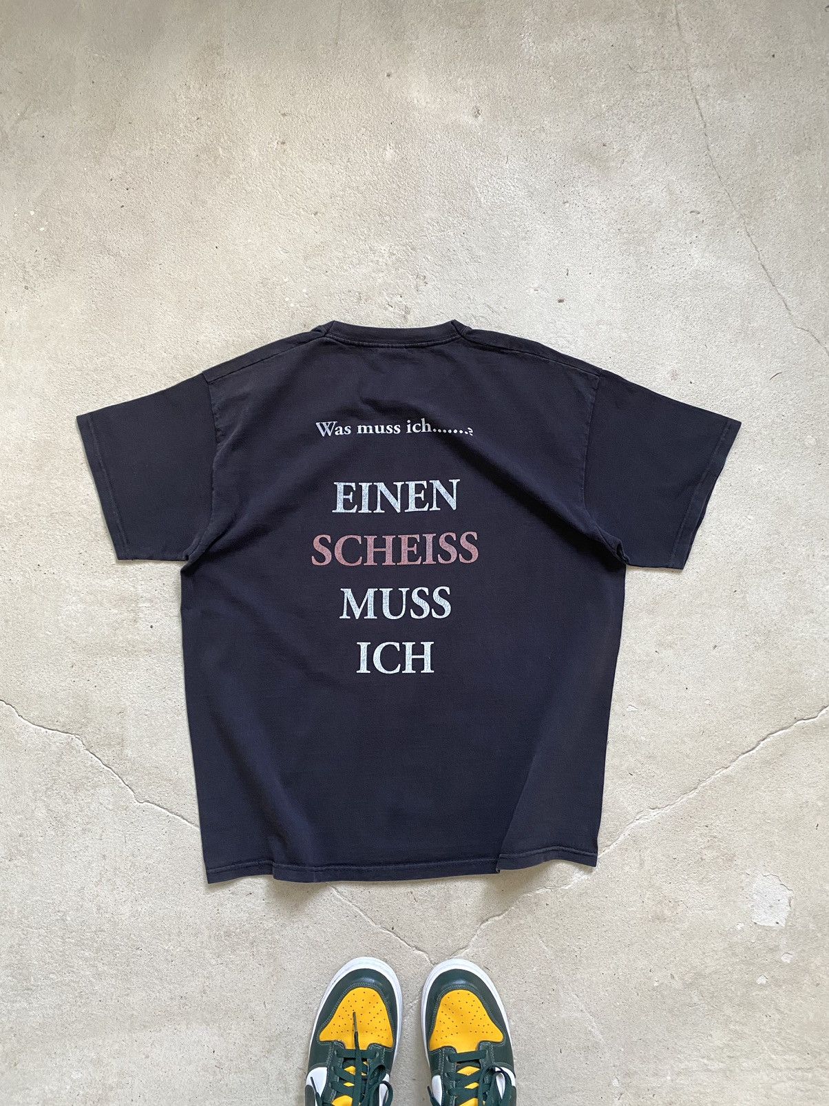 Band Tees Y2K Vintage Einstein Oppenheimer Movie T Shirt Hype Size US XL / EU 56 / 4 - 8 Thumbnail