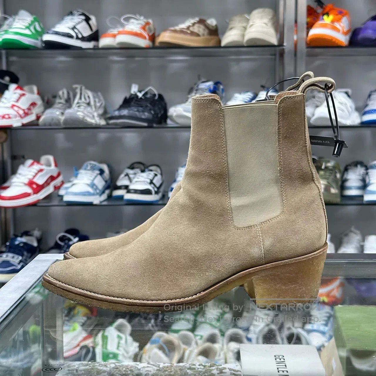 Amiri amiri suede chelsea boots with rubber sole. Size US 8 / EU 41 - 2 Thumbnail