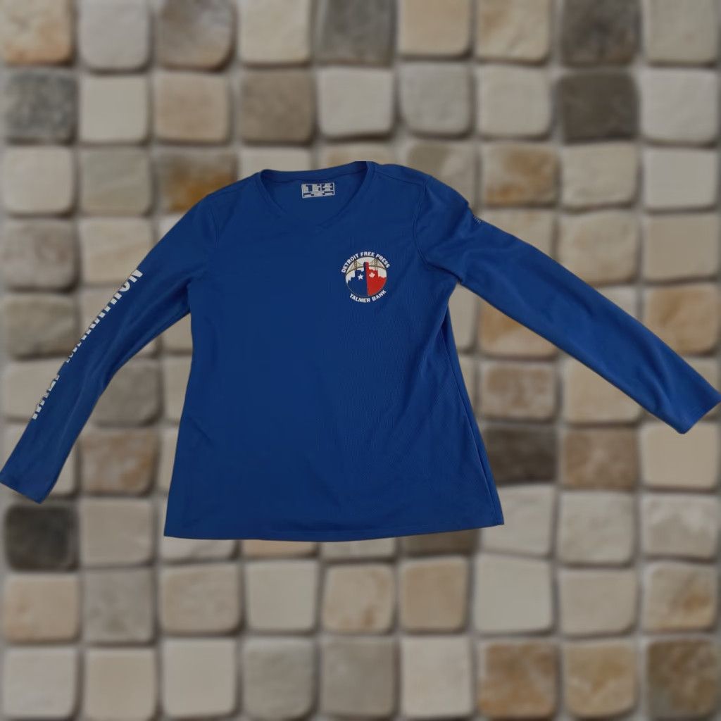 Reebok VINTAGE Detroit Free Press Half Marathon Runners Shirt Reebok Sweatshirt Long Sleeve Pullover L unisex Adults Blue 2011 Running Race Printed Size US L / EU 52-54 / 3 - 1 Thumbnail