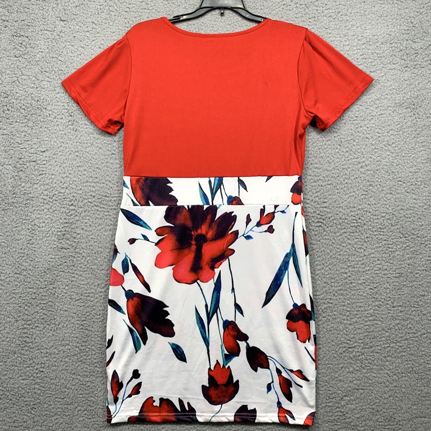 Ikea Womens Dress XL Fits More Like Medium-Large NWOT Knee Length Fit & Flare Short Sleeve Multi-Color Red White Floral Solid Women Size M / US 6-8 / IT 42-44 - 4 Thumbnail