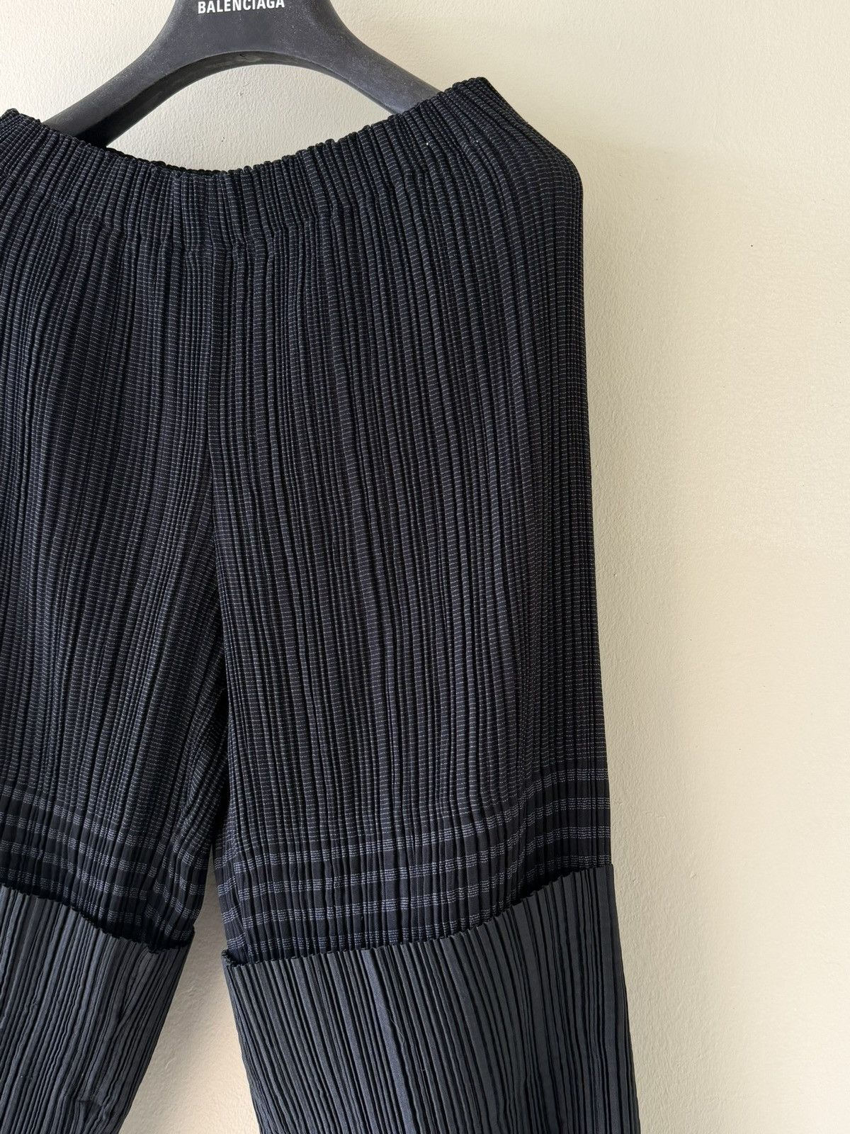 Issey Miyake Issey Miyake 90’s Pleated Pants Size US 26 / EU 42 - 4 Thumbnail