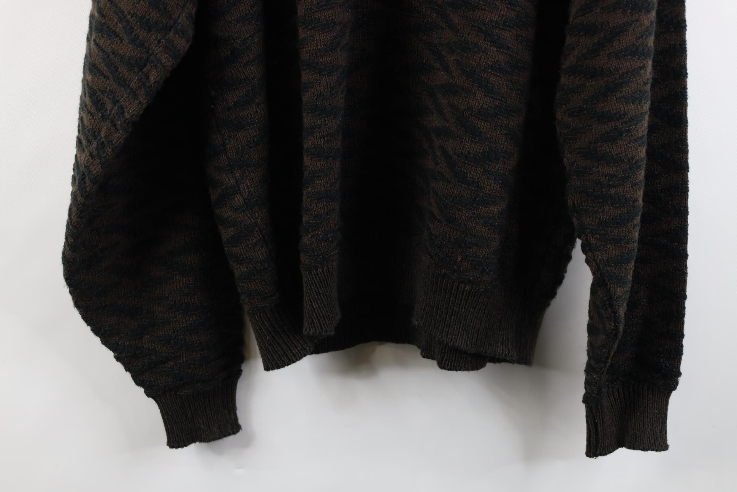 Vintage Vintage 90s Streetwear Knit Crewneck Sweater Brown Acrylic Size US XL / EU 56 / 4 - 10 Thumbnail