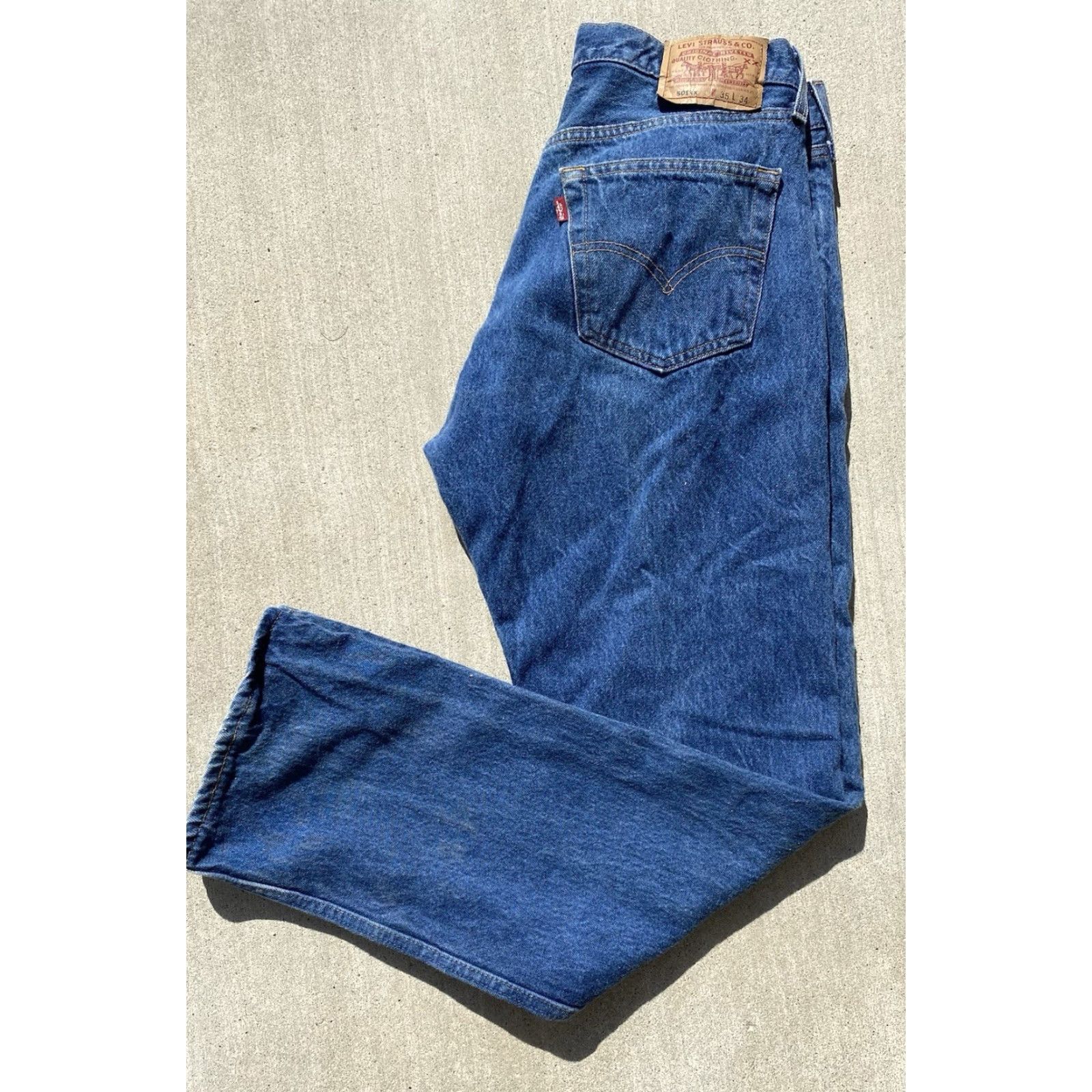 Levi's VINTAGE Levi’s 501 Jeans Levi's 501XX USA W 33 L 31.5 5-Pocket Design Jeans Mens Blue Denim USA Cowboy 501 XX, Vintage Size US 35 - 2 Thumbnail