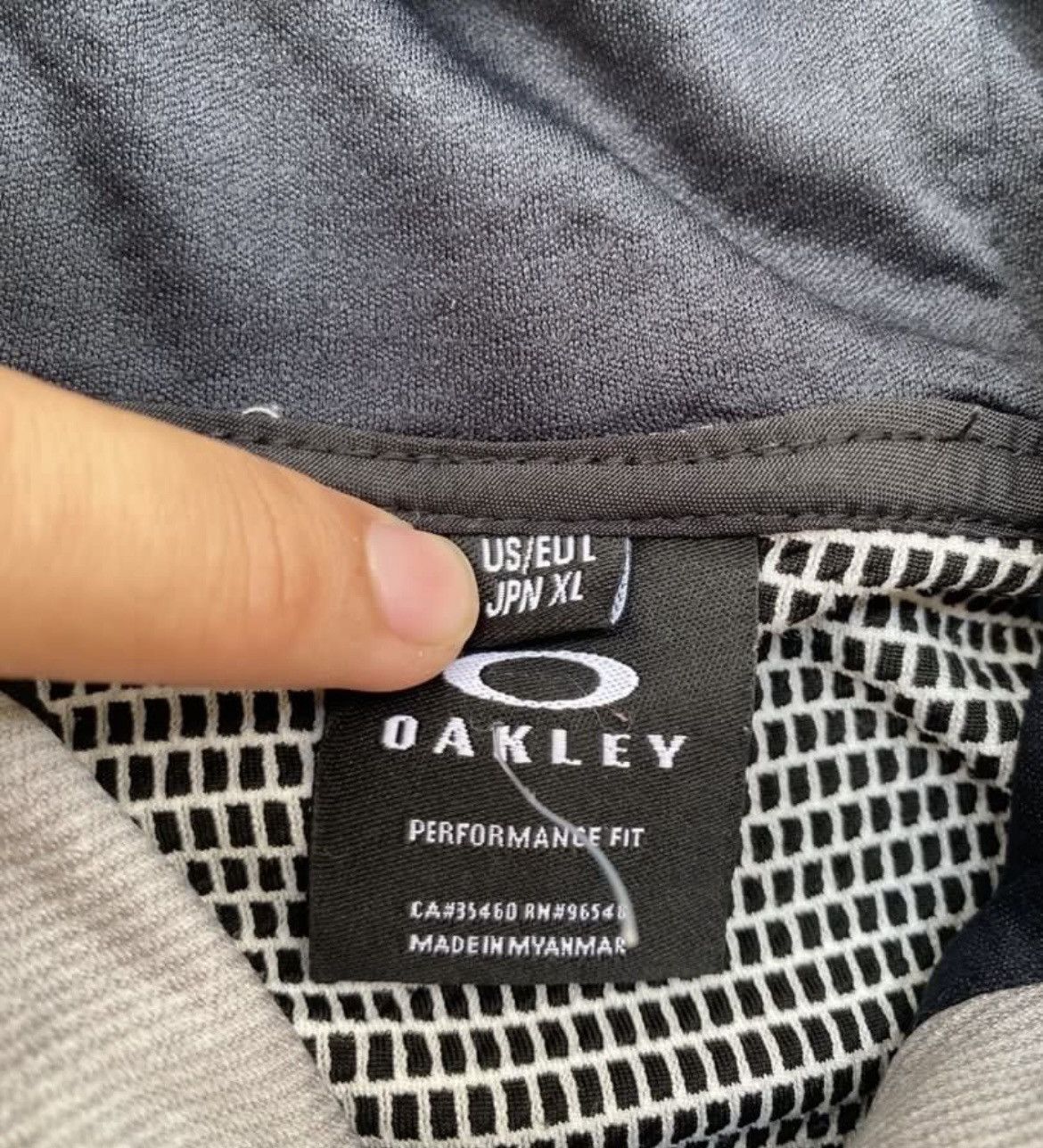 Oakley Vintage Y2k Oakley Running Hoodie Size US L / EU 52-54 / 3 - 3 Thumbnail