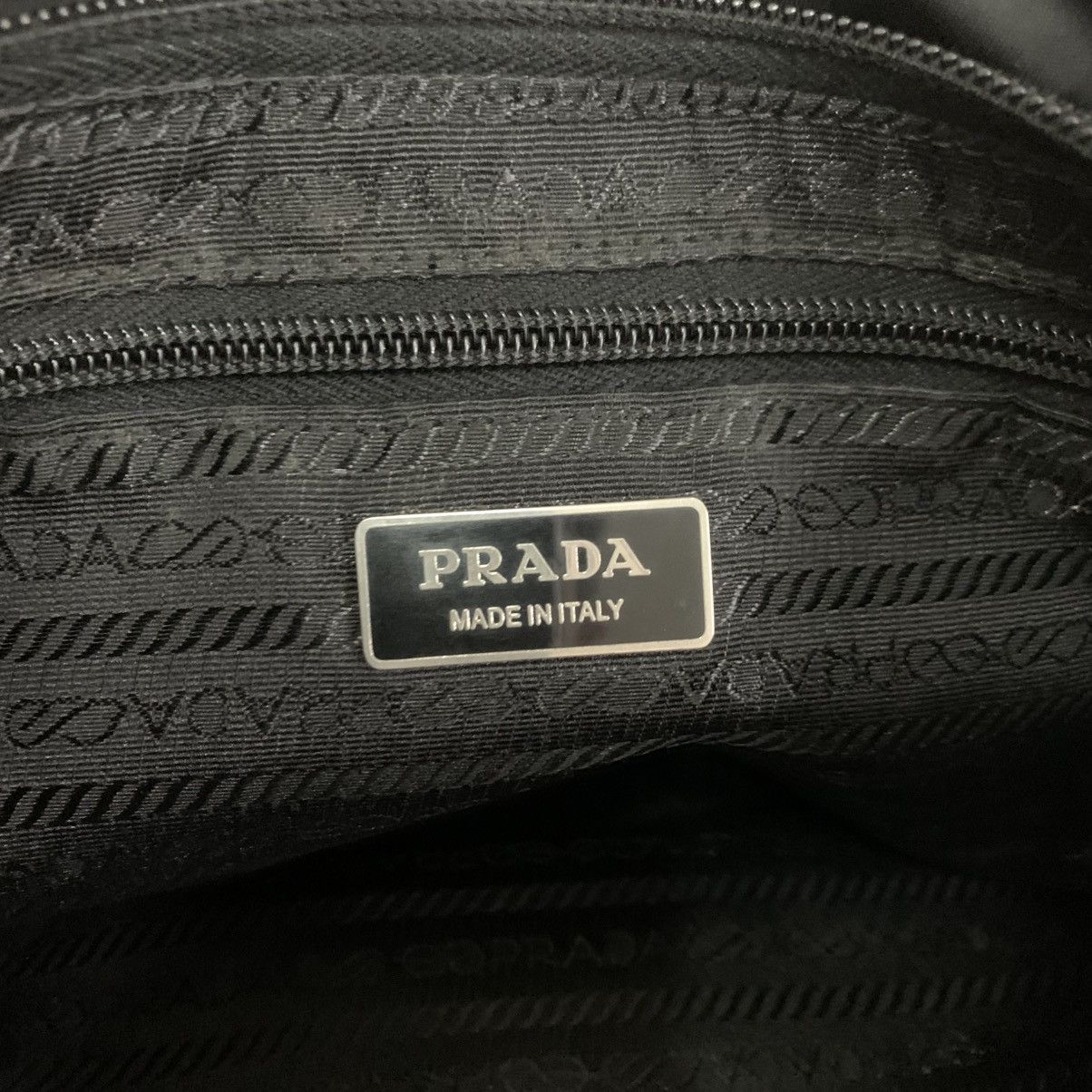 Prada Prada Black Nylon Slingbag Size ONE SIZE - 9 Thumbnail