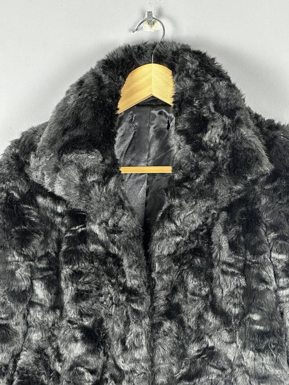Japanese Brand Vintage Cropped Faux Fur Coat Black Indie Sleaze Size S / US 4 / IT 40 - 3 Thumbnail