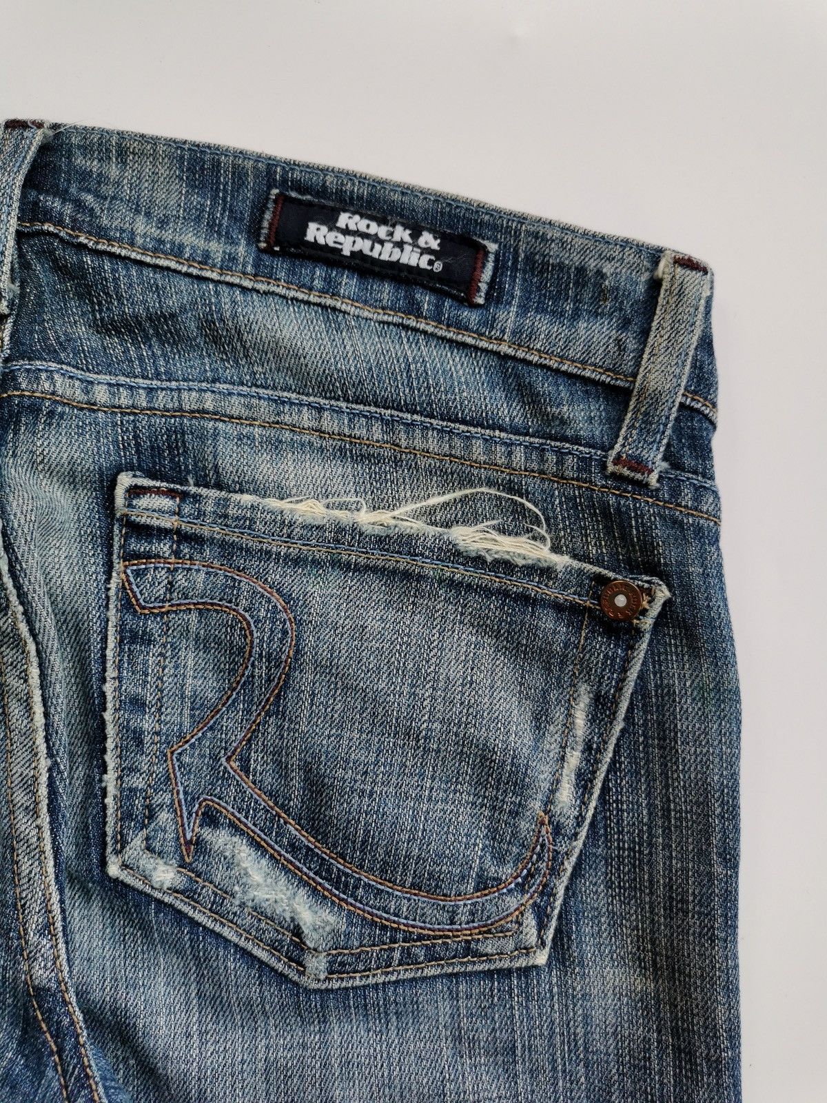 Rock & Republic Rock Republic Jagger Bootcut Distressed Jeans Size 29" - 10 Thumbnail