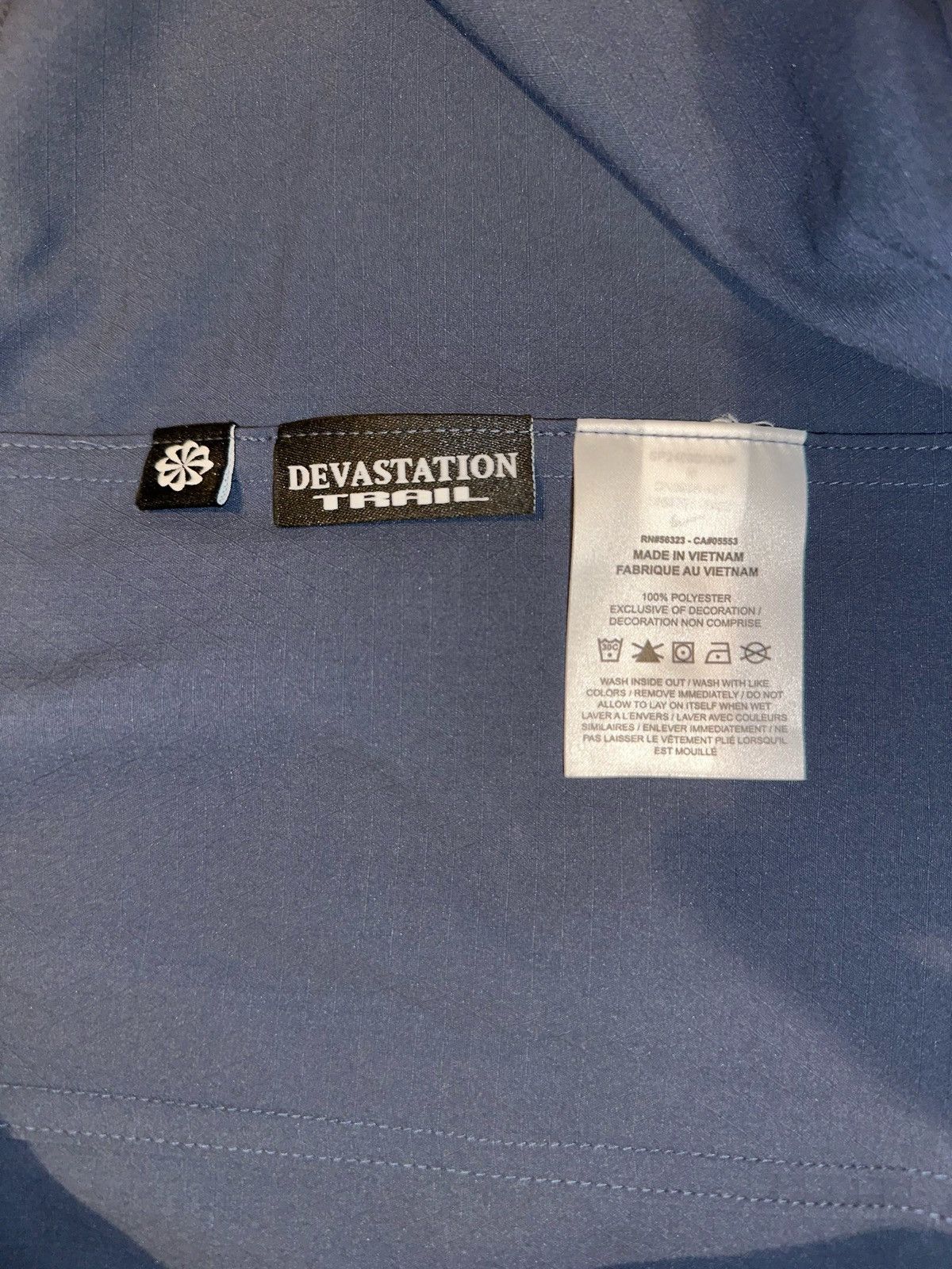 Nike Nike ACG Dri-FIT UV 'Devastation Trail' Men's Top Sample Size US M / EU 48-50 / 2 - 13 Thumbnail