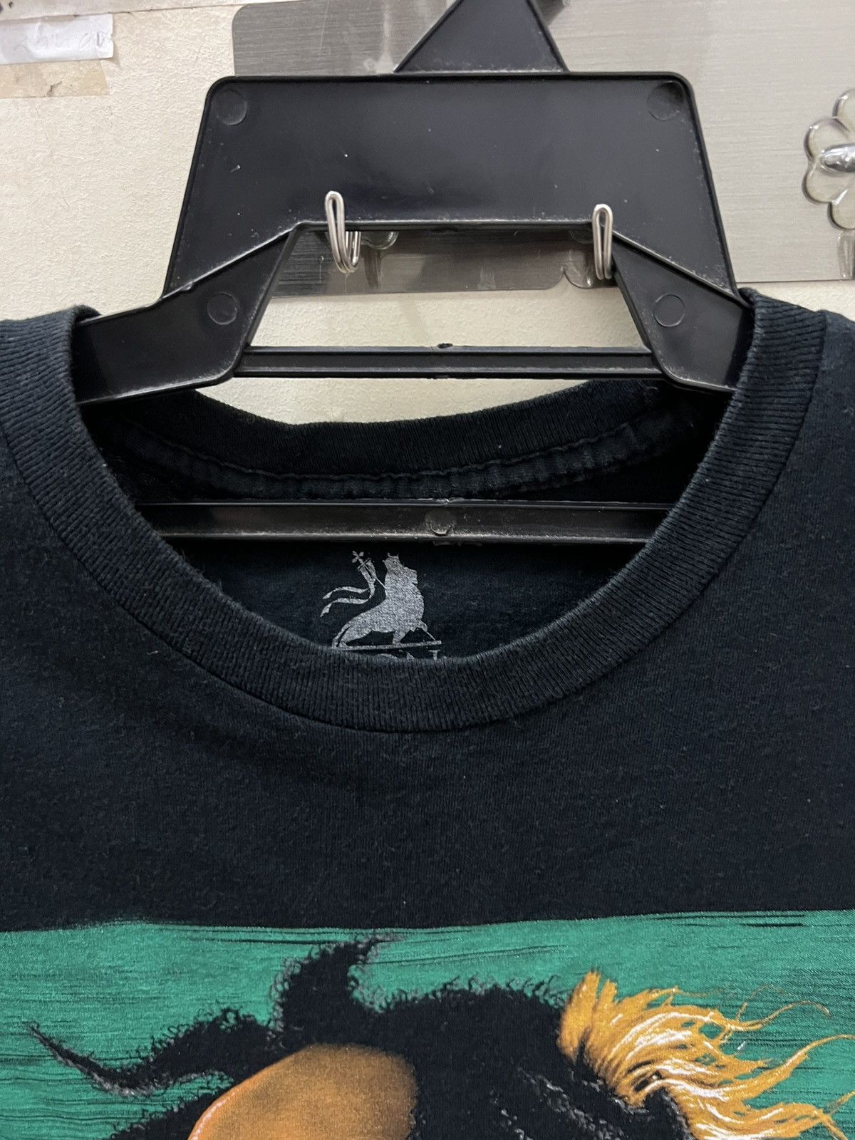 Band Tees Bob Marley Zion Iron Lion Mens Size Large Black Roots wear Size US L / EU 52-54 / 3 - 3 Thumbnail