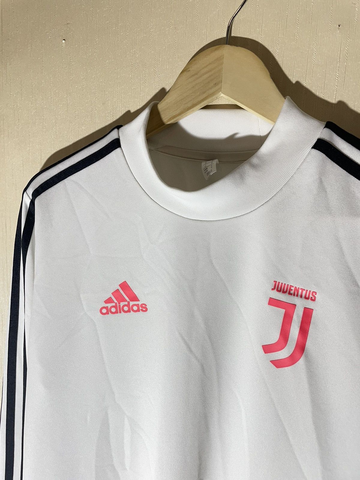 Adidas Adidas Juventus Streetwear soccer long sleeve Size US M / EU 48-50 / 2 - 3 Thumbnail