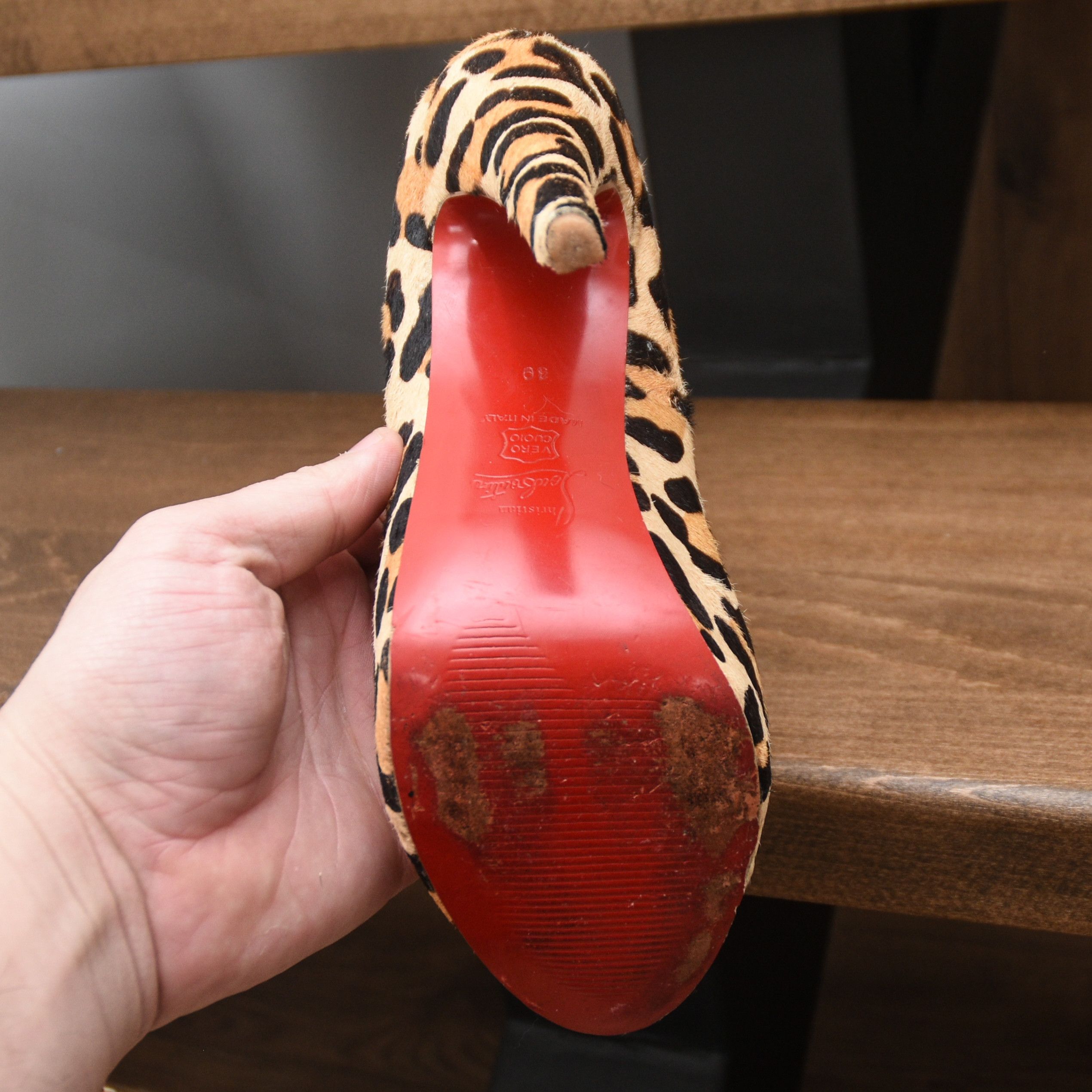Christian Louboutin Christian Louboutin Leopard Calf Hair Platform Pumps Heels Size US 9 / IT 39 - 16 Thumbnail
