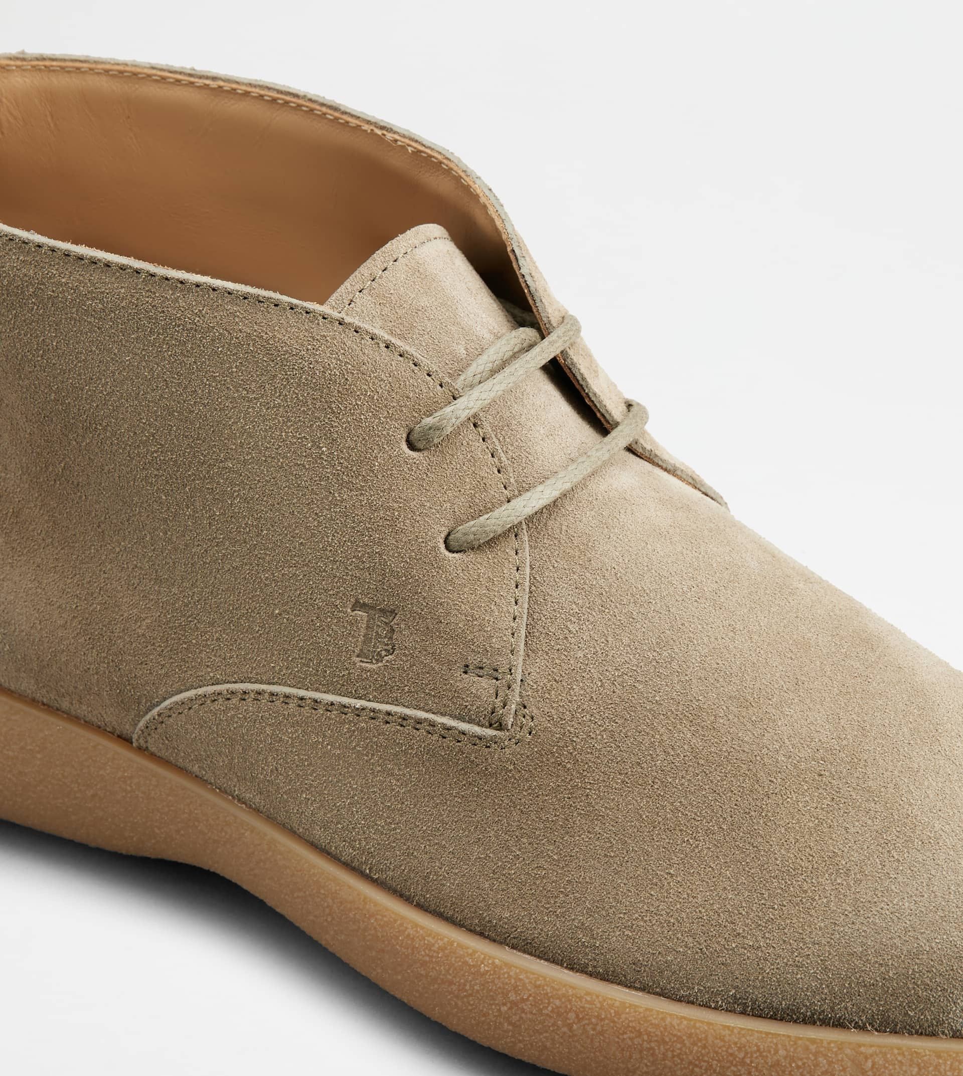 Tod's Desert Boots Size US 9 / EU 42 - 9 Thumbnail