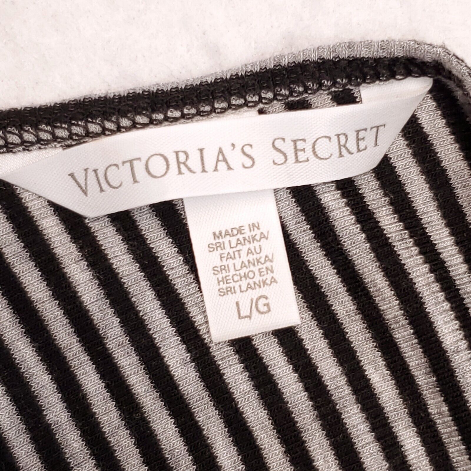 Victoria's Secret Victoria's Secret Tank Top Shirt Womens Size Large L Black Size L / US 10 / IT 46 - 3 Thumbnail