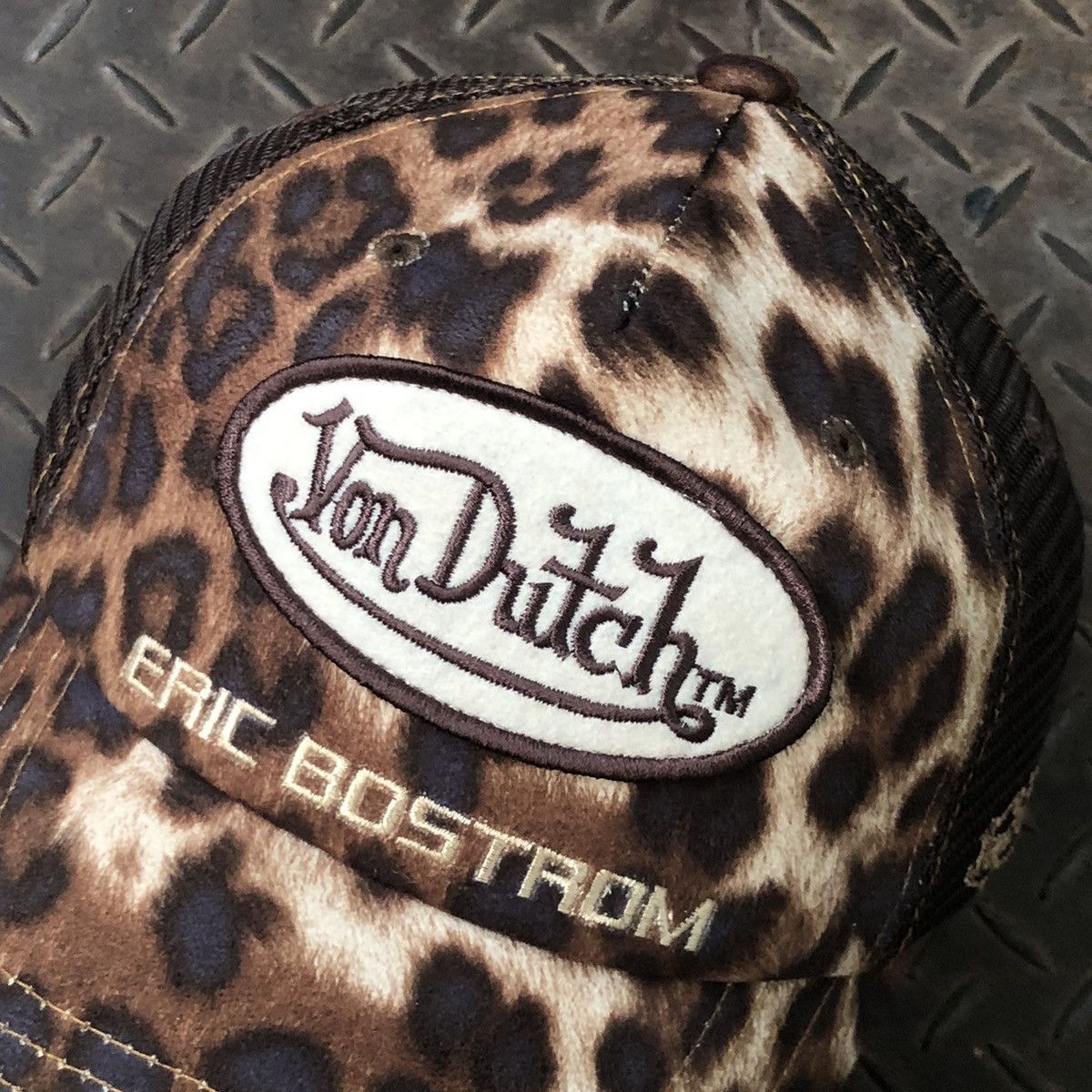 Von Dutch 🚫 SOLD 🚫 Von Dutch Eric Bostrom Leopard Suede Trucker Hat Size ONE SIZE - 3 Thumbnail