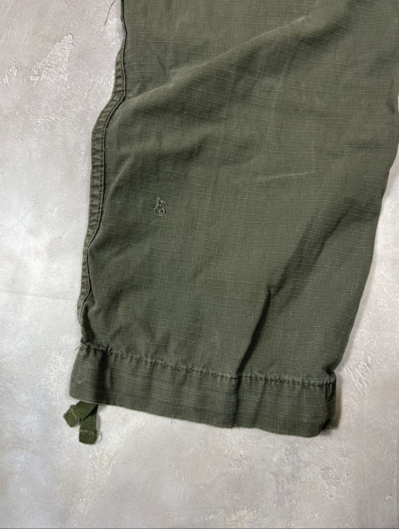 Carhartt Vintage Carhartt Baggy Distressed Cargo Pants Size US 32 / EU 48 - 4 Thumbnail