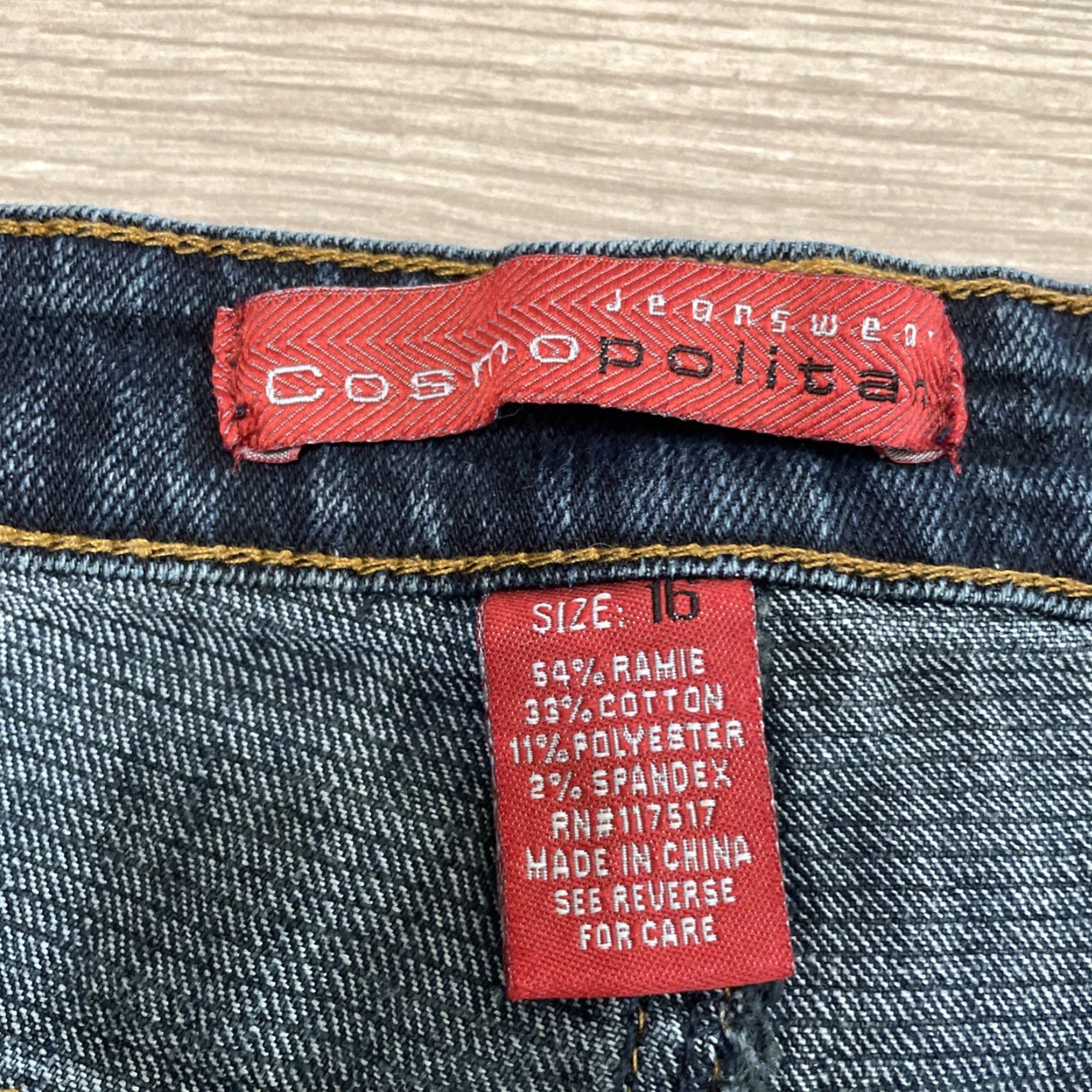Denime VINTAGE Cosmopolitan Jeanswear Women's Bootcut Jeans Size 16 Blue Denim Embroidered High Rise Size 38" / US 16 / IT 52 - 2 Thumbnail