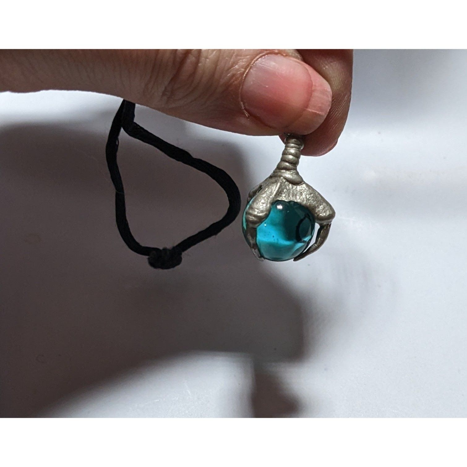 Other Vintage 90s Dragon Claw Pendant Necklace Size ONE SIZE - 10 Thumbnail