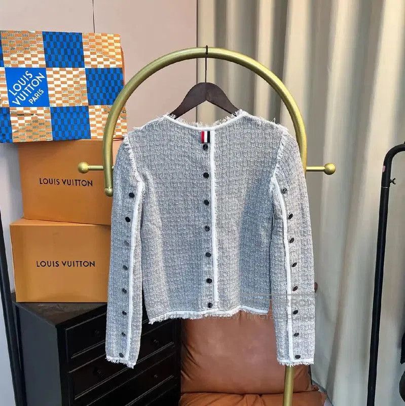 Thom Browne Thom Browne Gray Women's Cardigan . Size M / US 6-8 / IT 42-44 - 2 Thumbnail