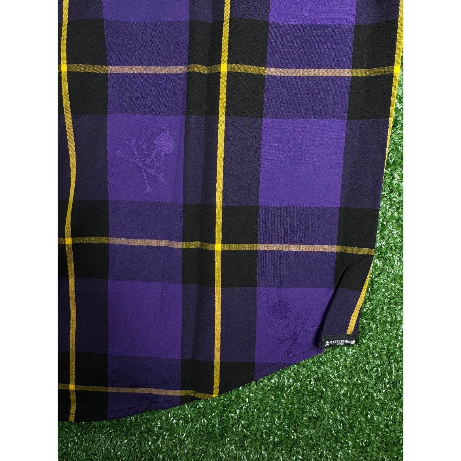 Mastermind Japan Mastermind Vs.Bape Purple Color Check S/S T-Shirt Size Small Size US S / EU 44-46 / 1 - 5 Thumbnail