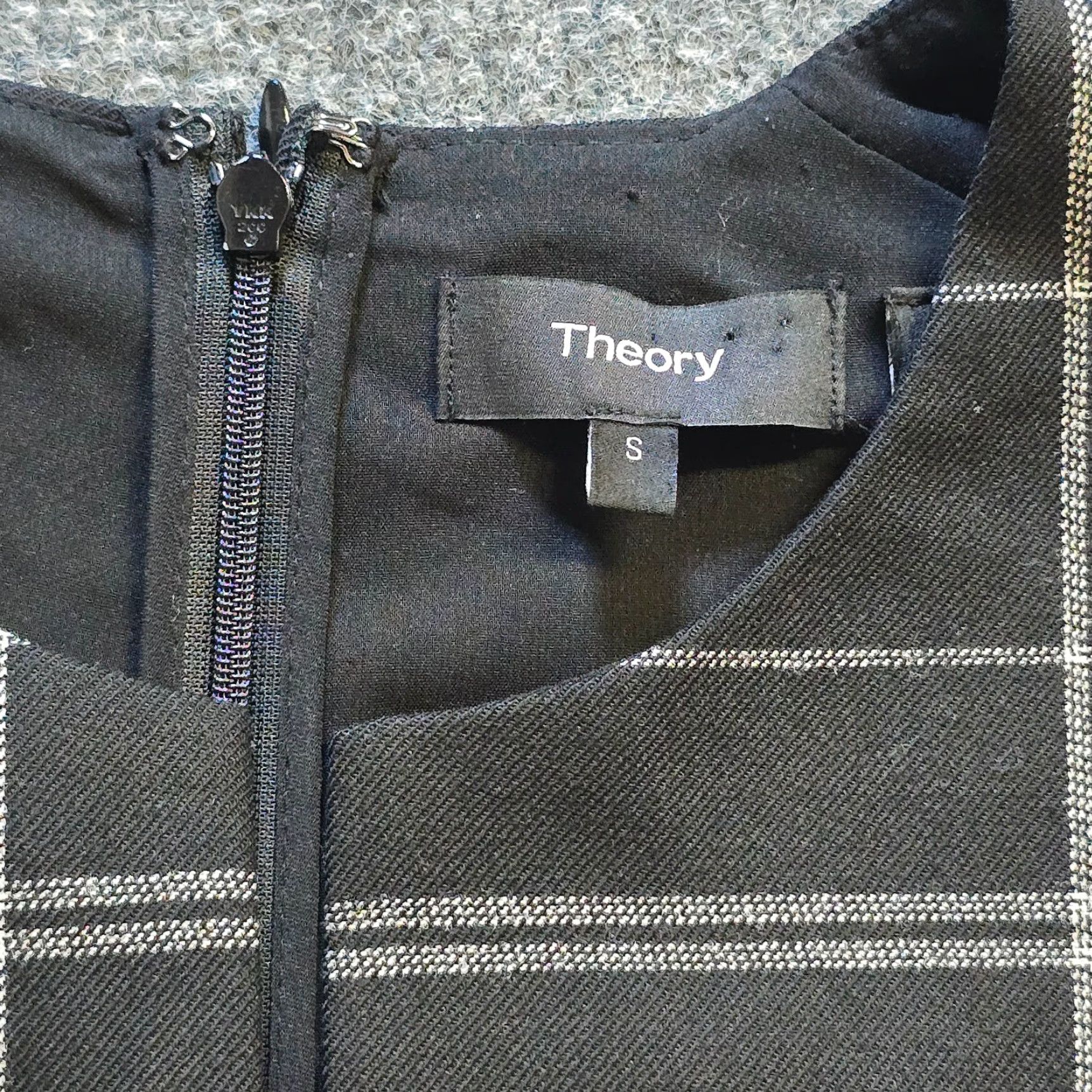 Theory Theory Top Womens Small Black Gray Windowpane Plaid Peplum Sleeveless Capsule Tank V-Neck Zip Shirt Women S Black Gray Windowpane Plaid Peplum Tank Size S / US 4 / IT 40 - 3 Thumbnail