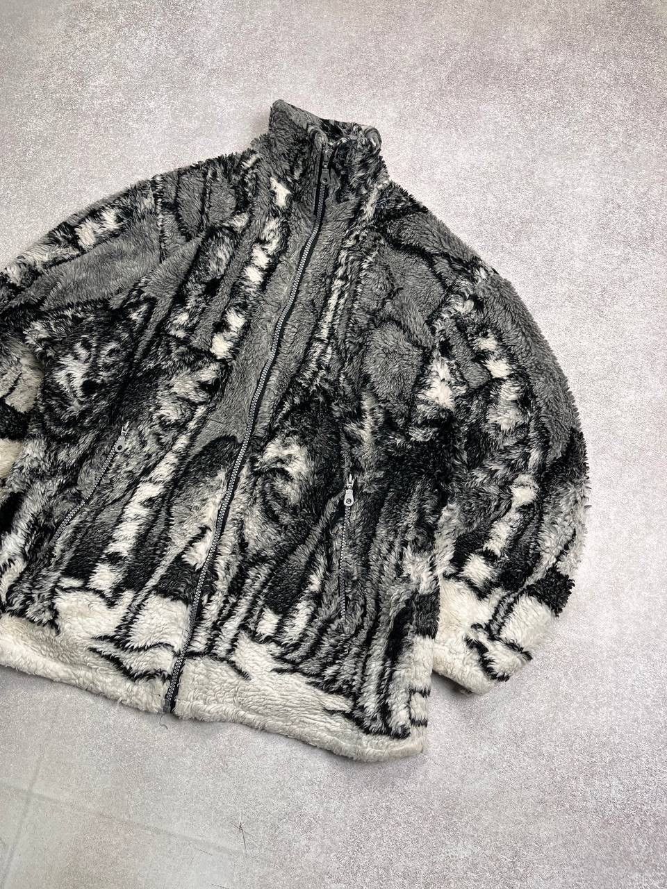 Japanese Brand × Vintage ⚡️QUICK SALE⚡️ Vintage Retro Wolves Fleece Sherpa Jacket L Size US L / EU 52-54 / 3 - 2 Thumbnail
