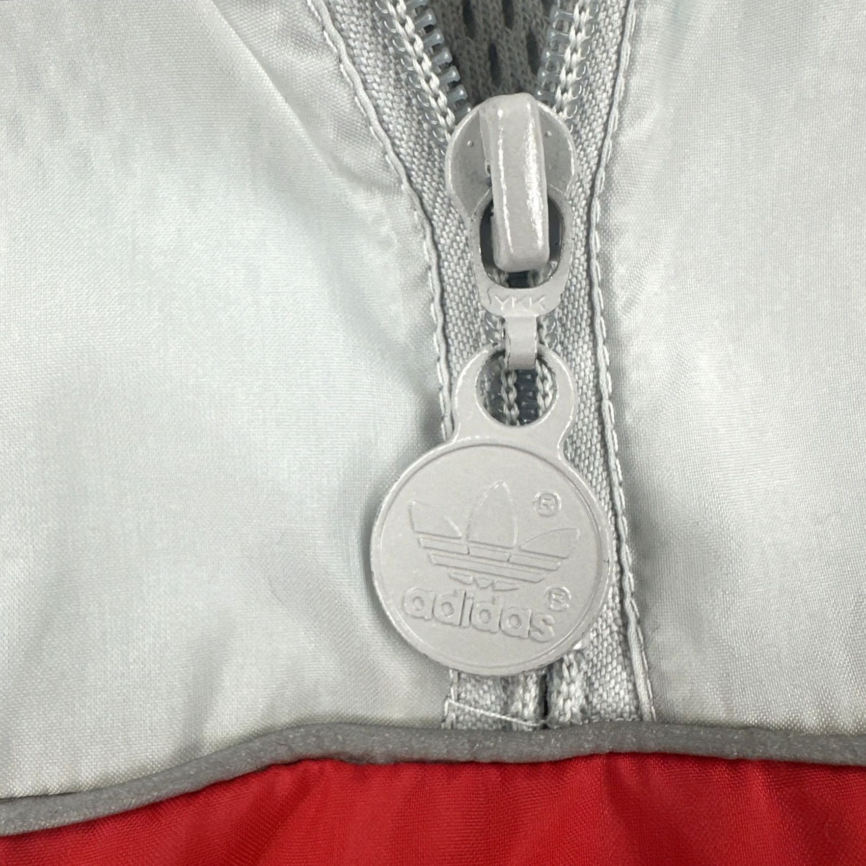 Adidas VINTAGE Adidas Windbreaker Shirt Unisex Adults M Gray 90s Big Logo Spell Out Stowaway Hood EUC Size US M / EU 48-50 / 2 - 7 Thumbnail