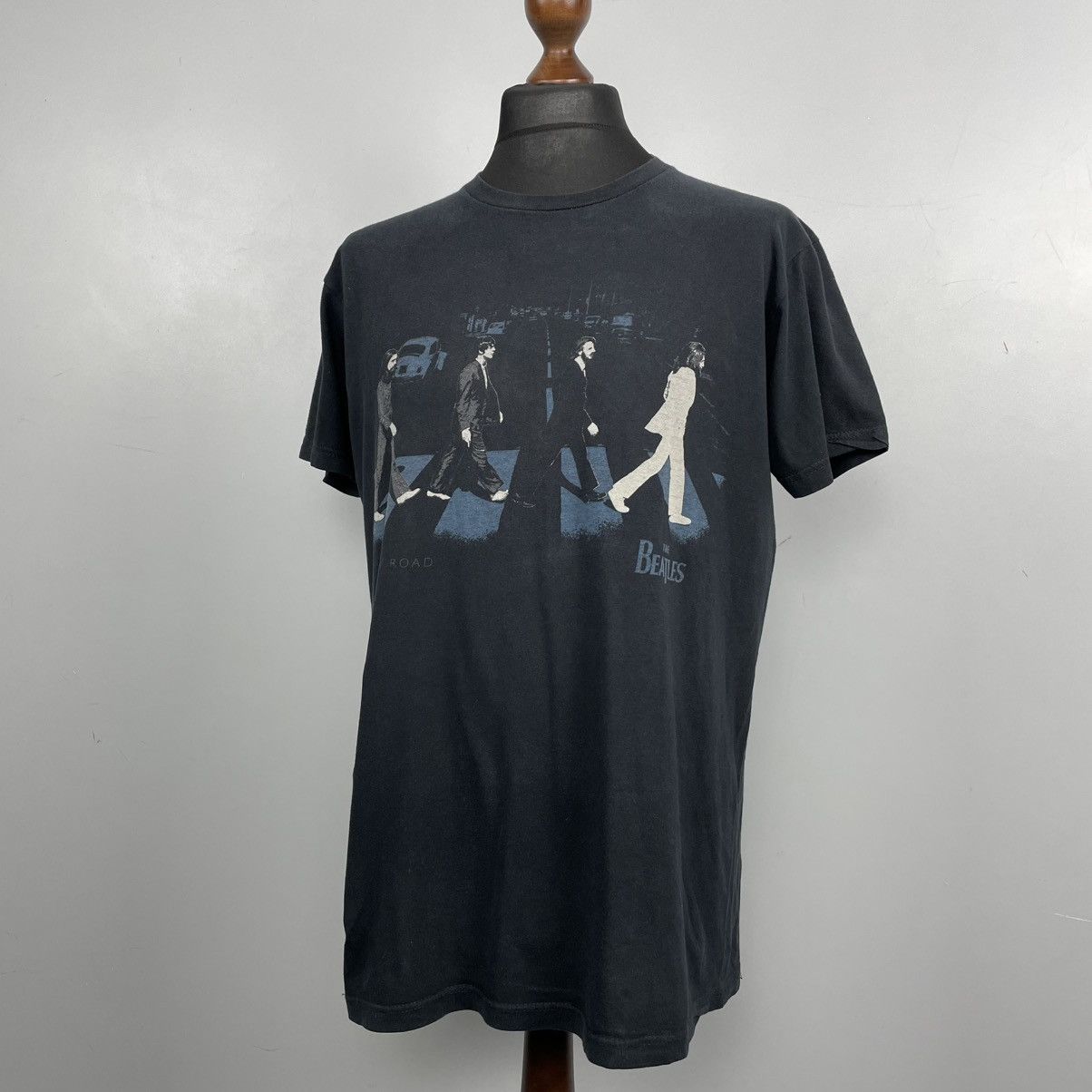 Band Tees × Vintage Vintage Beatles Abbey Road T-shirt y2k Size US L / EU 52-54 / 3 - 1 Thumbnail