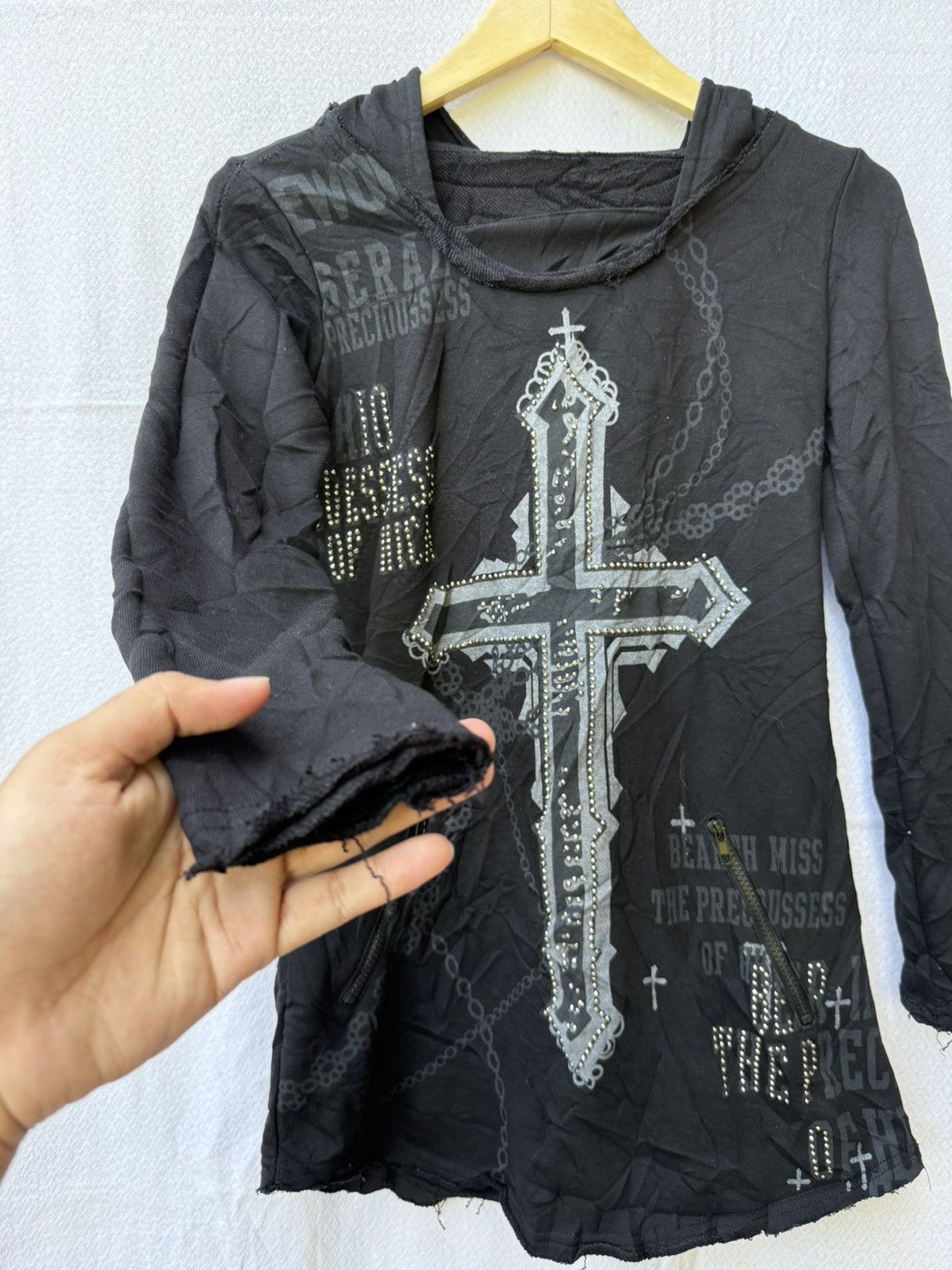 Le Grande Bleu (L.G.B.) Japanese hoodie cross glitter Ifsixwasnine lgb styled Size US S / EU 44-46 / 1 - 7 Thumbnail