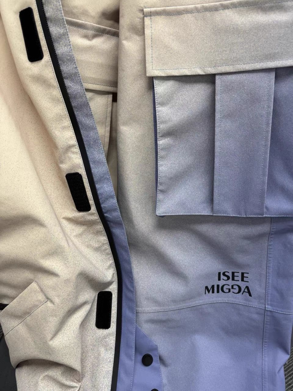 Other Outdoor Windproof Gradient ski suit set Size US 32 / EU 48 - 9 Thumbnail