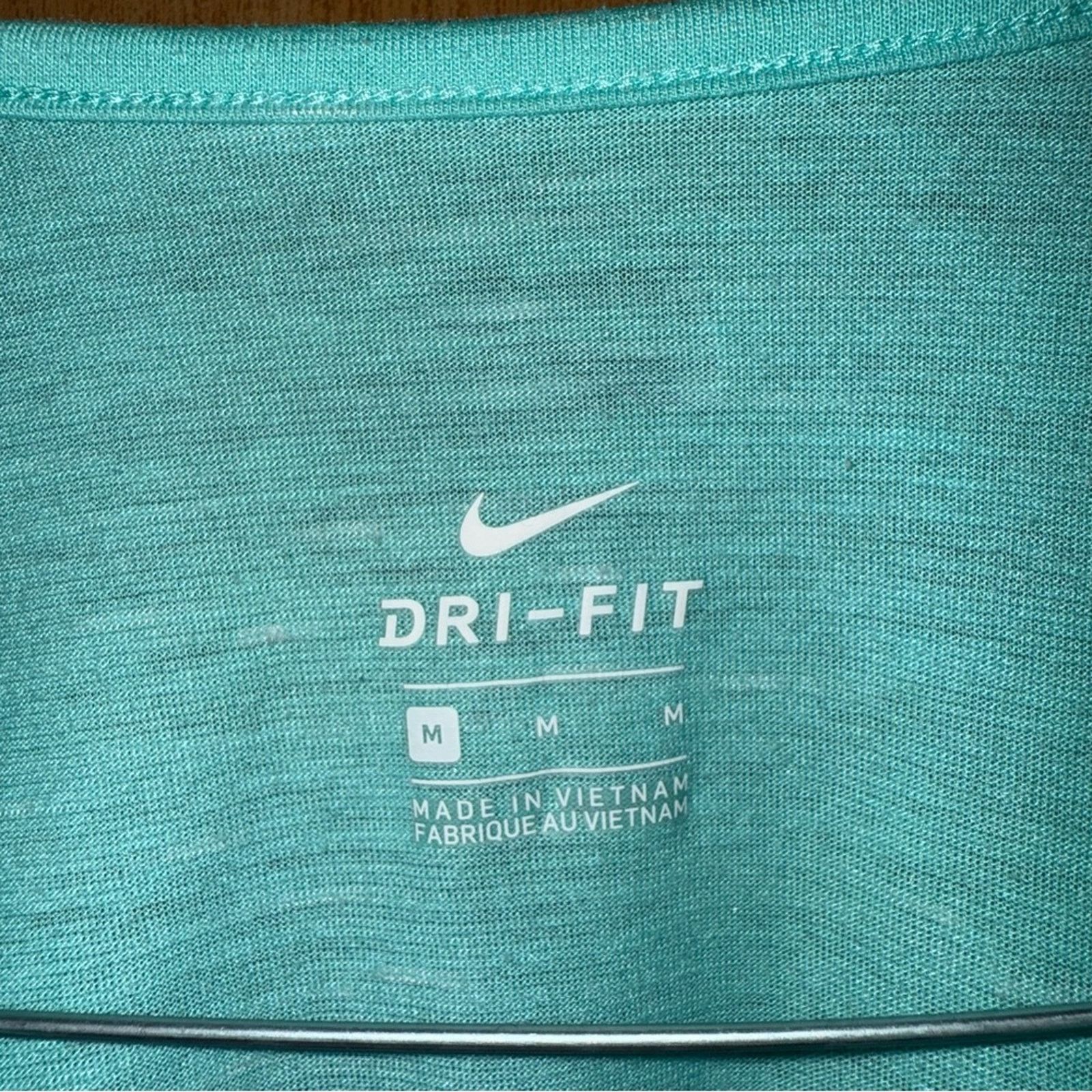 Nike Nike Sleeveless Aqua Tank Top Size M / US 6-8 / IT 42-44 - 3 Thumbnail