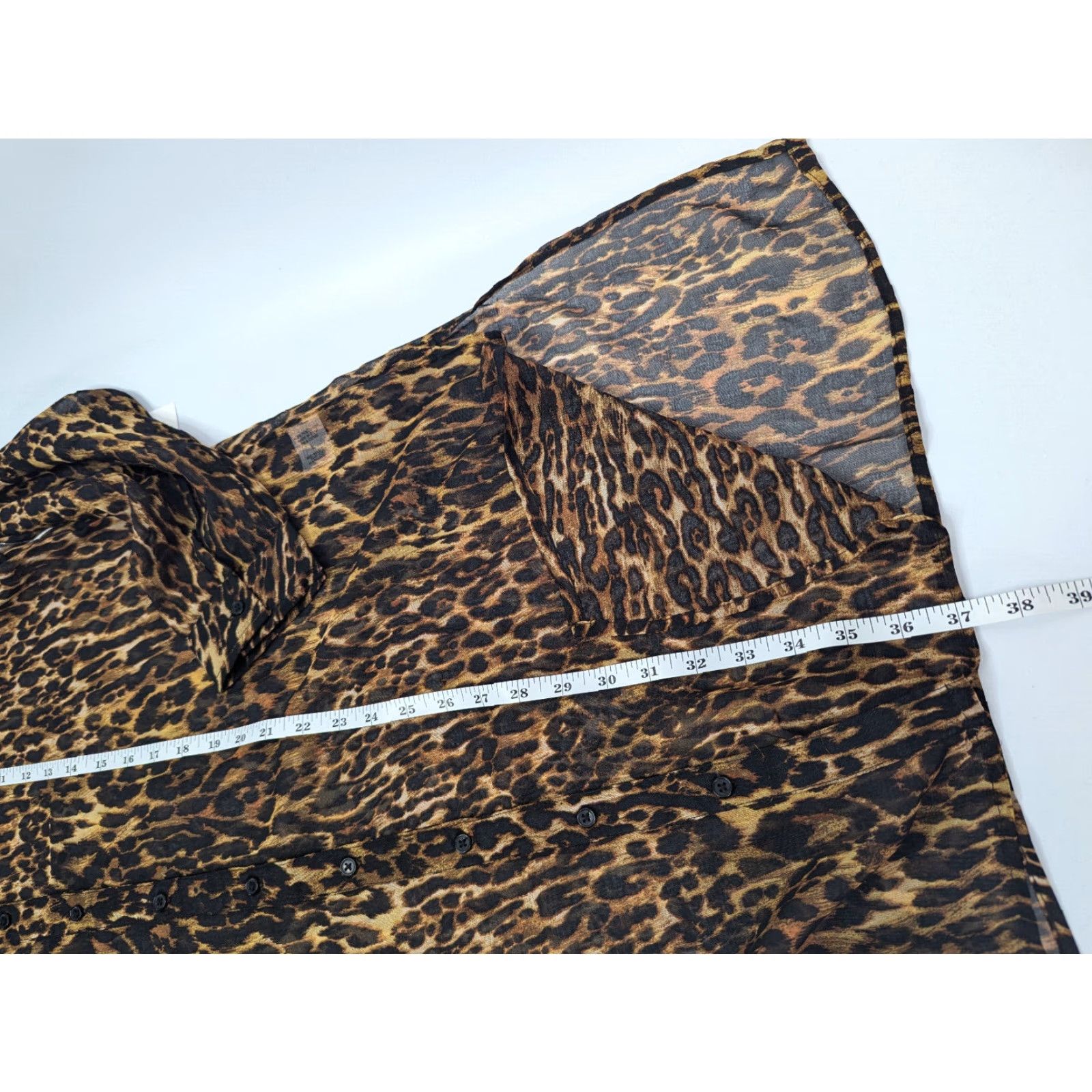 Vintage Live 4 Truth Shirt Women’s Large Leopard Print Button-Up Sheer Chiffon Blouse Size L / US 10 / IT 46 - 5 Thumbnail