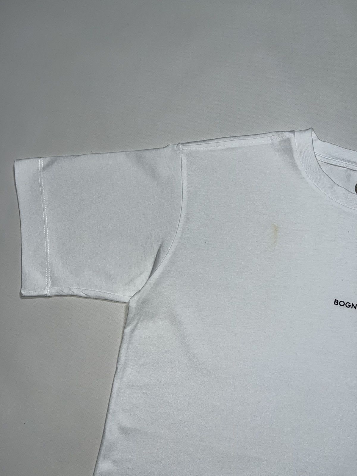Bogner 90’s Bogner central logo boxy fit t-shirt Size US S / EU 44-46 / 1 - 7 Thumbnail