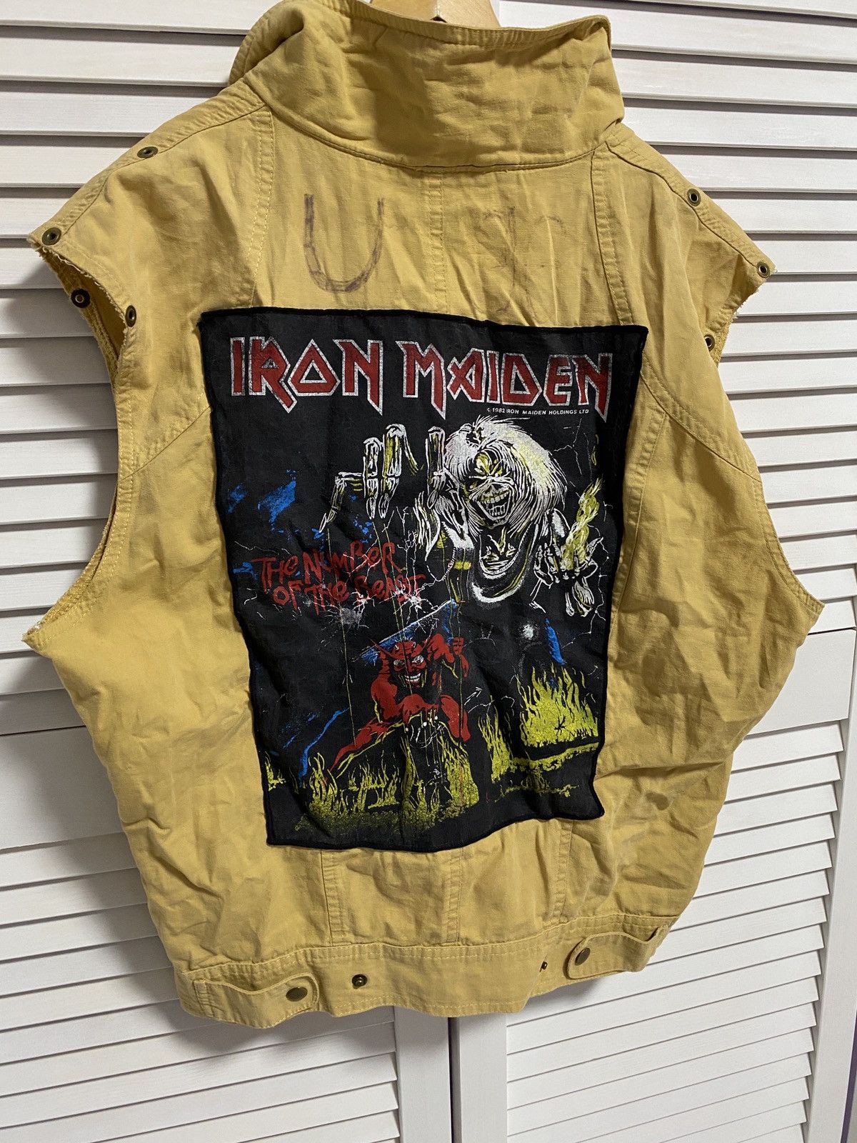 Band Tees × Iron Maiden × Vintage 🎸 Vintage Custom Vest Iron Maiden 1982 Size US M / EU 48-50 / 2 - 2 Thumbnail