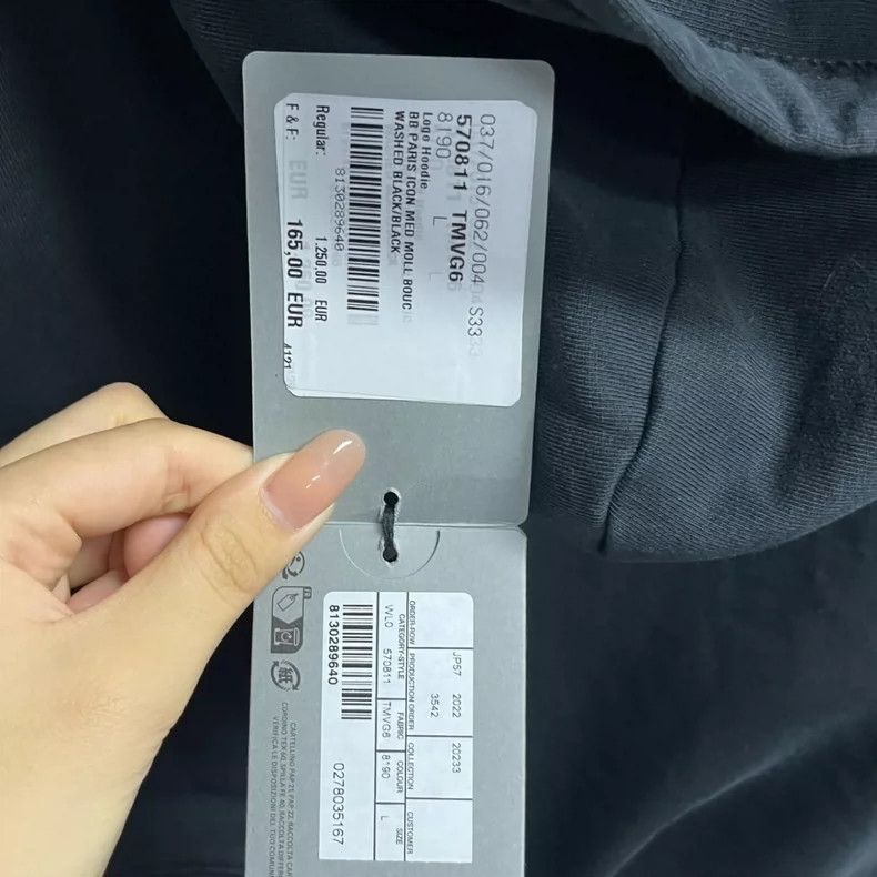 Balenciaga Balenciaga Black solid lock embroidered logo hoodie Size US L / EU 52-54 / 3 - 8 Thumbnail
