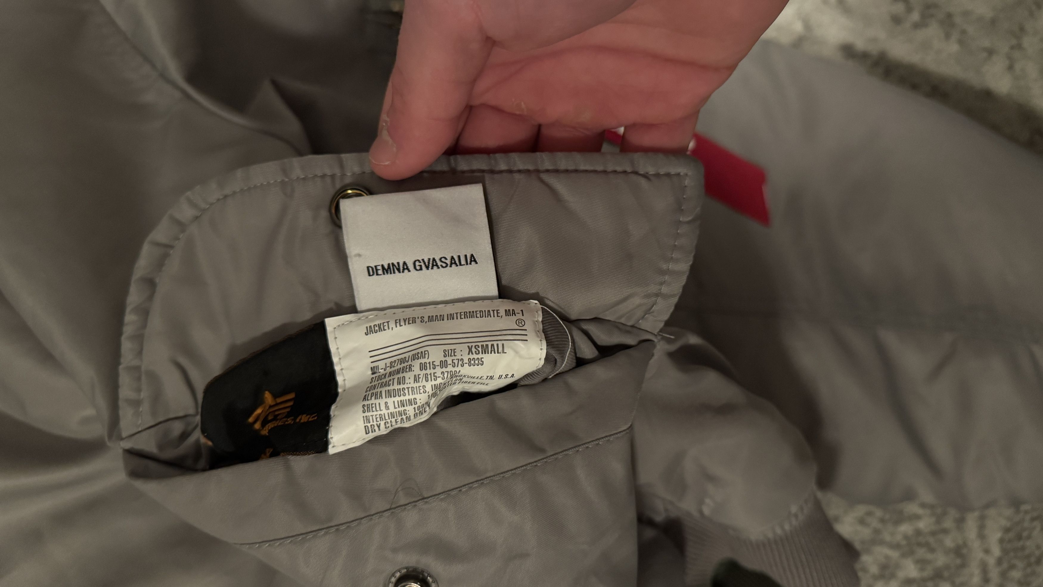 Alpha Industries × Vetements Vetements x Alpha Industries 2018 Reversible Bomber Jacket Size US XS / EU 42 / 0 - 8 Thumbnail