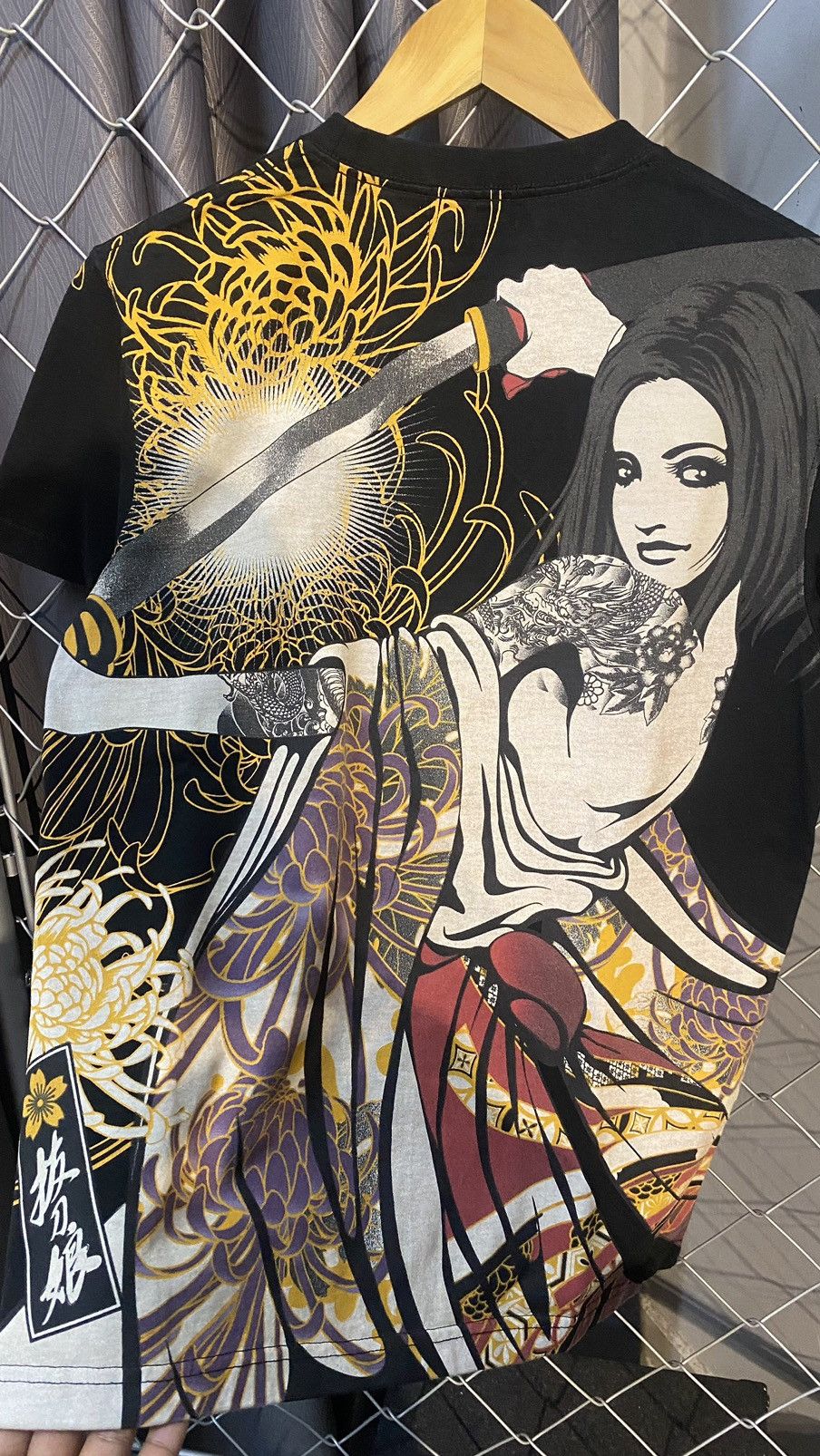 Japanese Brand × Vintage VINTAGE DIVINE RETRIBUTION OVP KATANA GRAPHIC TSHIRT RARE Size US M / EU 48-50 / 2 - 3 Thumbnail