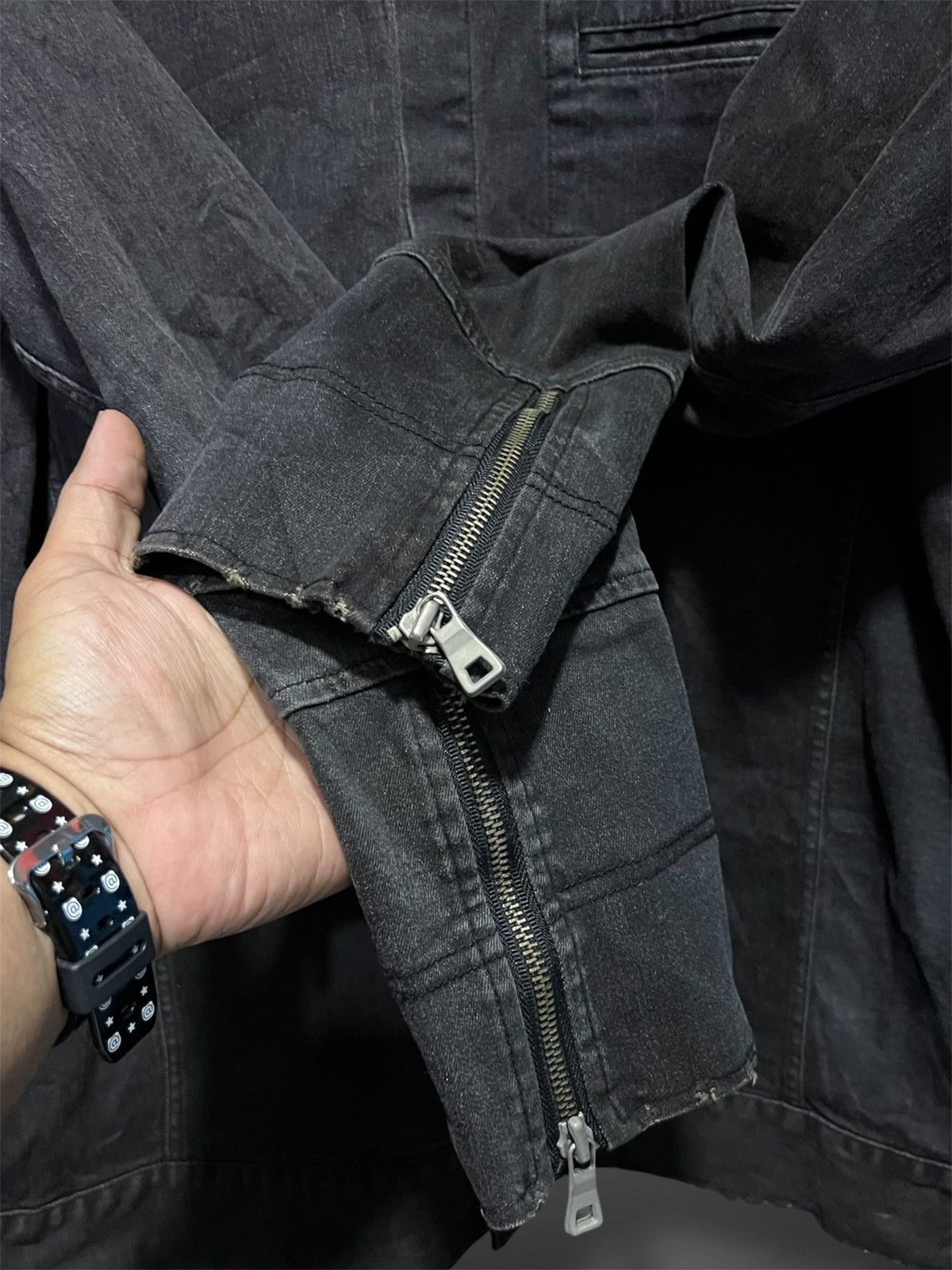 Monocle Monocle Distressed Black Washed Buttoned Denim Jacket Size US M / EU 48-50 / 2 - 4 Thumbnail