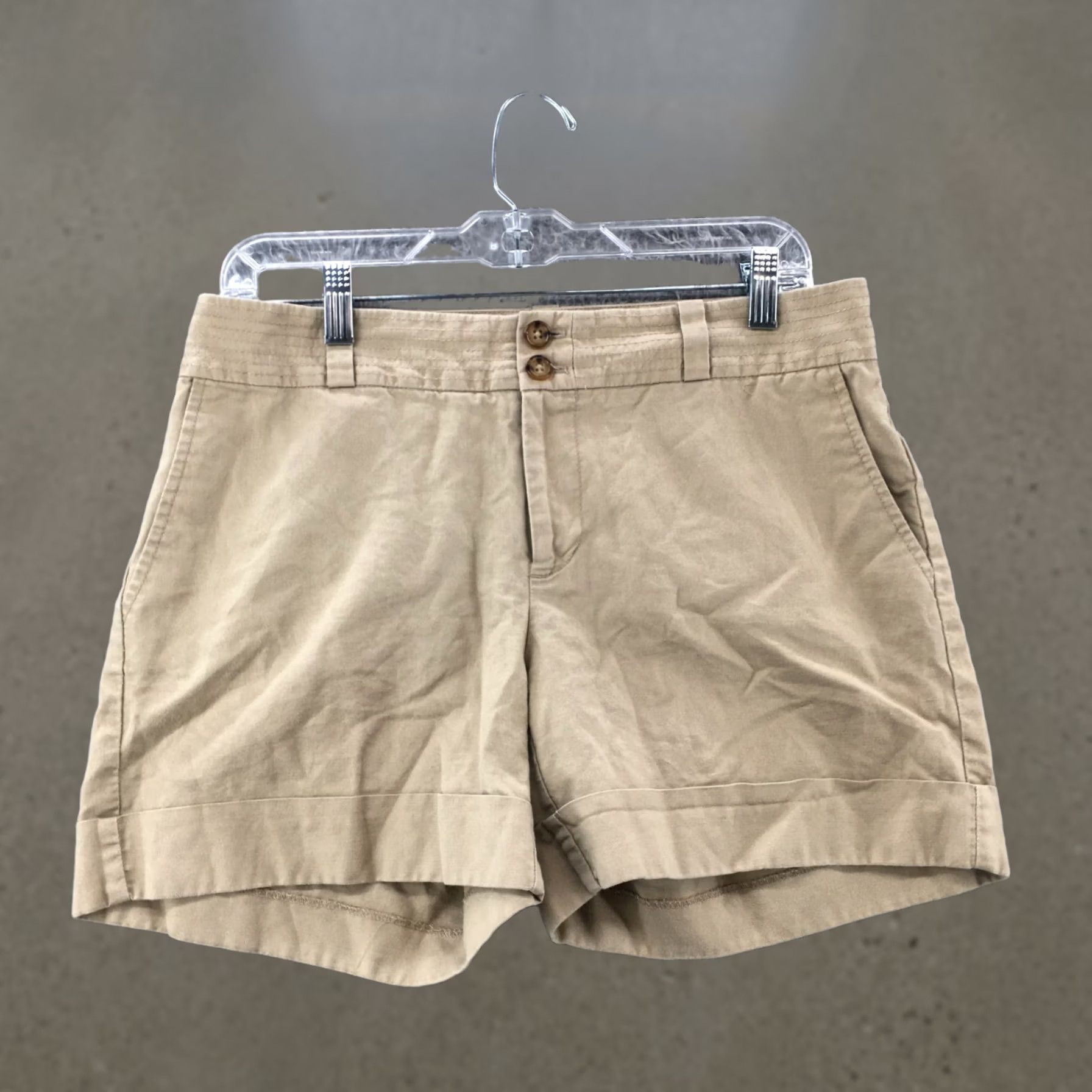 Banana Republic Banana Republic Martin Fit Shorts Womens 8 Beige Slash Pocket Regular 32x5 Casual Shirt/Shorts style Size 30" / US 8 / IT 44 - 1 Thumbnail