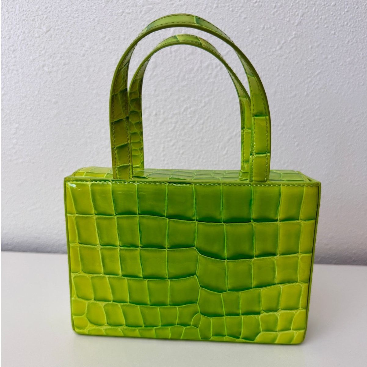 Amina Muaddi EUC Amina Muaddi Mini Croc Embossed Lime Green Bag Size ONE SIZE - 7 Thumbnail