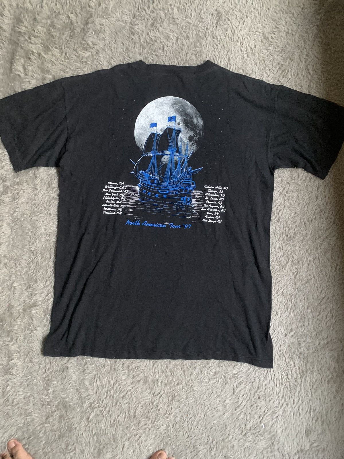Band Tees Vintage 90s Emerson Lake And Palmer Tour 1997 Tshirt Tee Size US XL / EU 56 / 4 - 6 Thumbnail