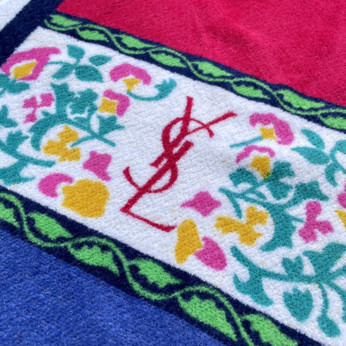 Yves Saint Laurent Yves Saint Laurent Paris YSL Floral Long Face Towel Size ONE SIZE - 3 Thumbnail