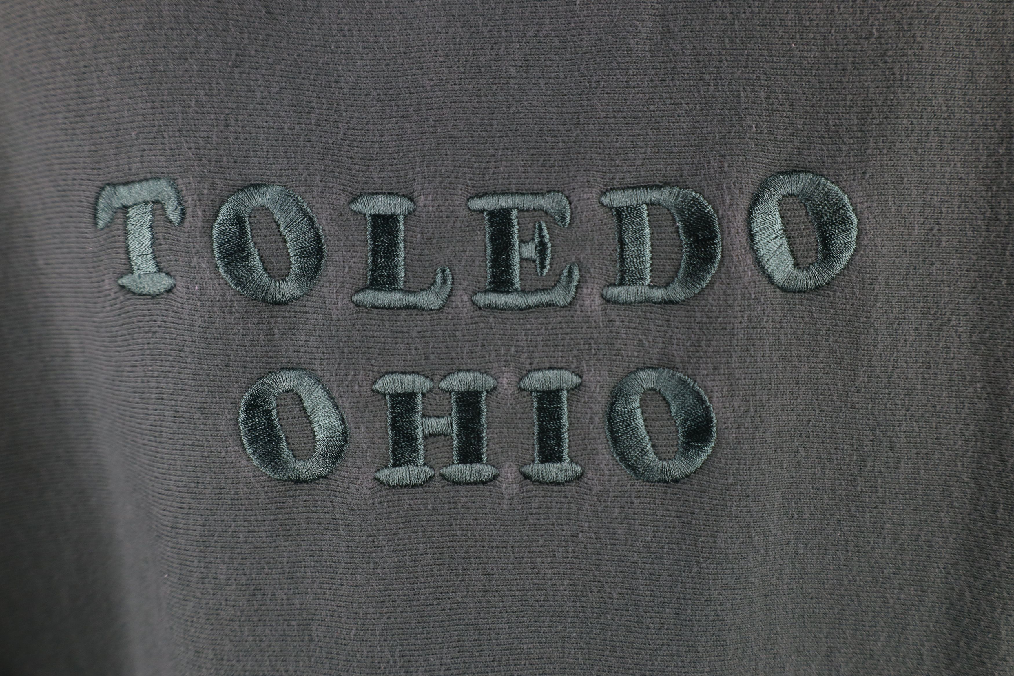 Vintage Y2K Streetwear Thick Heavyweight Toledo Ohio Hoodie Green Size US XL / EU 56 / 4 - 4 Thumbnail